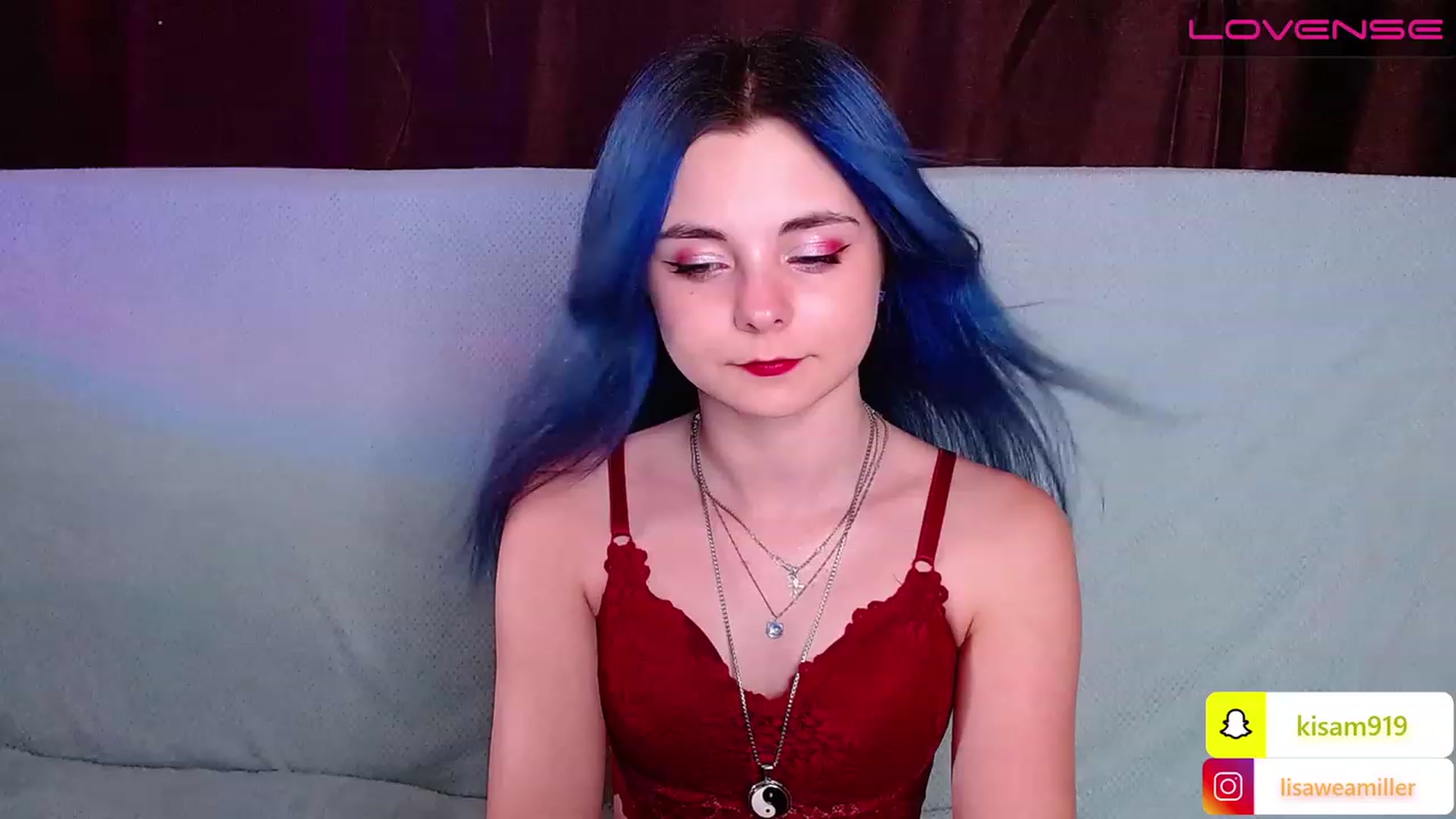 Gallery image thumbnail from LisaOnline's myfreecams stream on, 07/20/2023, 15:22 image 17 of 20