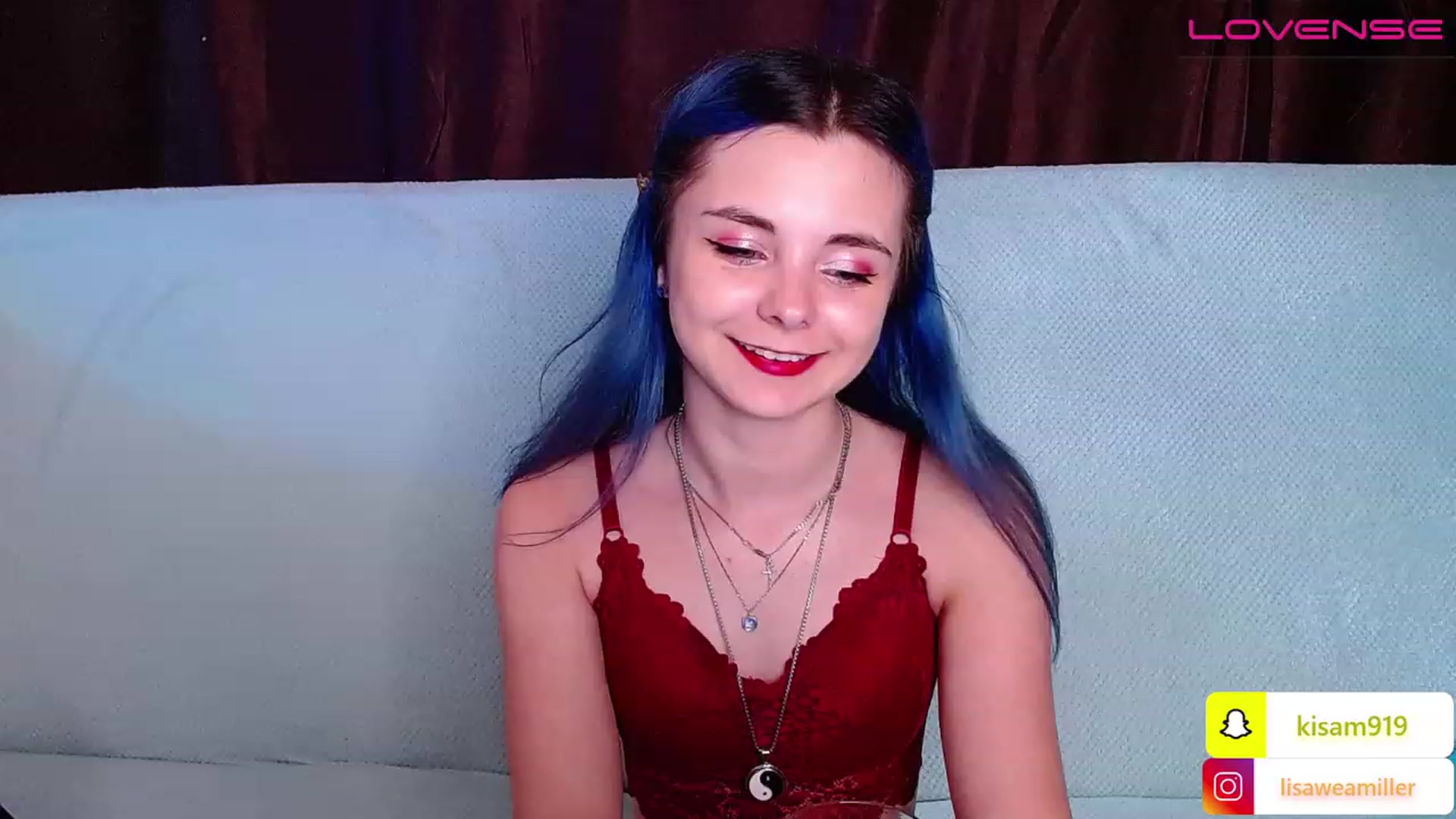 Gallery image thumbnail from LisaOnline's myfreecams stream on, 07/20/2023, 15:22 image 4 of 20