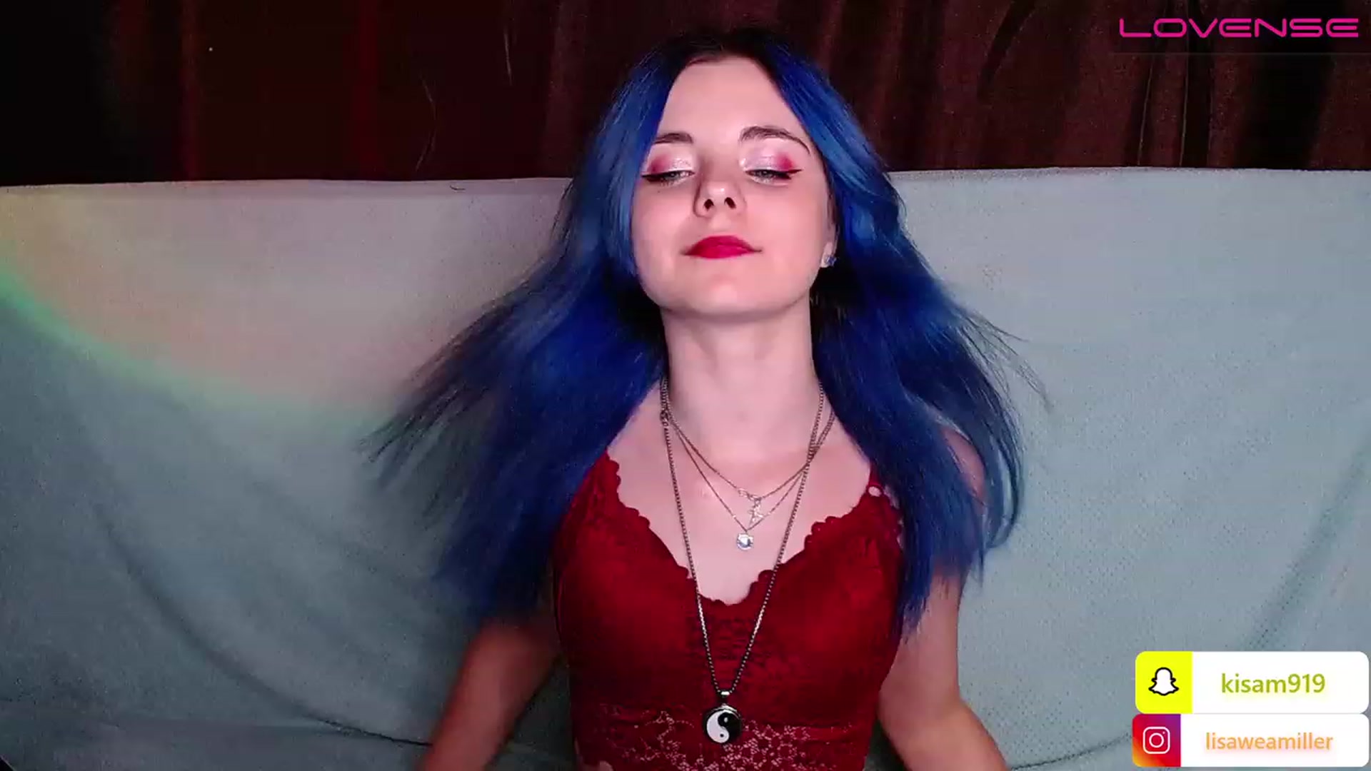 Gallery image thumbnail from LisaOnline's myfreecams stream on, 07/20/2023, 17:18 image 14 of 20