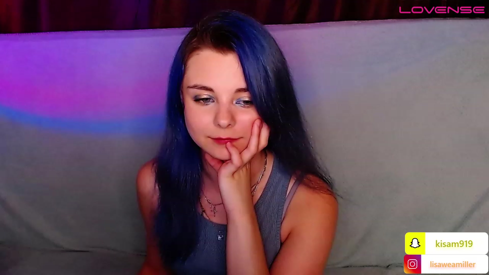 Gallery image thumbnail from LisaOnline's myfreecams stream on, 07/23/2023, 17:04 image 2 of 20