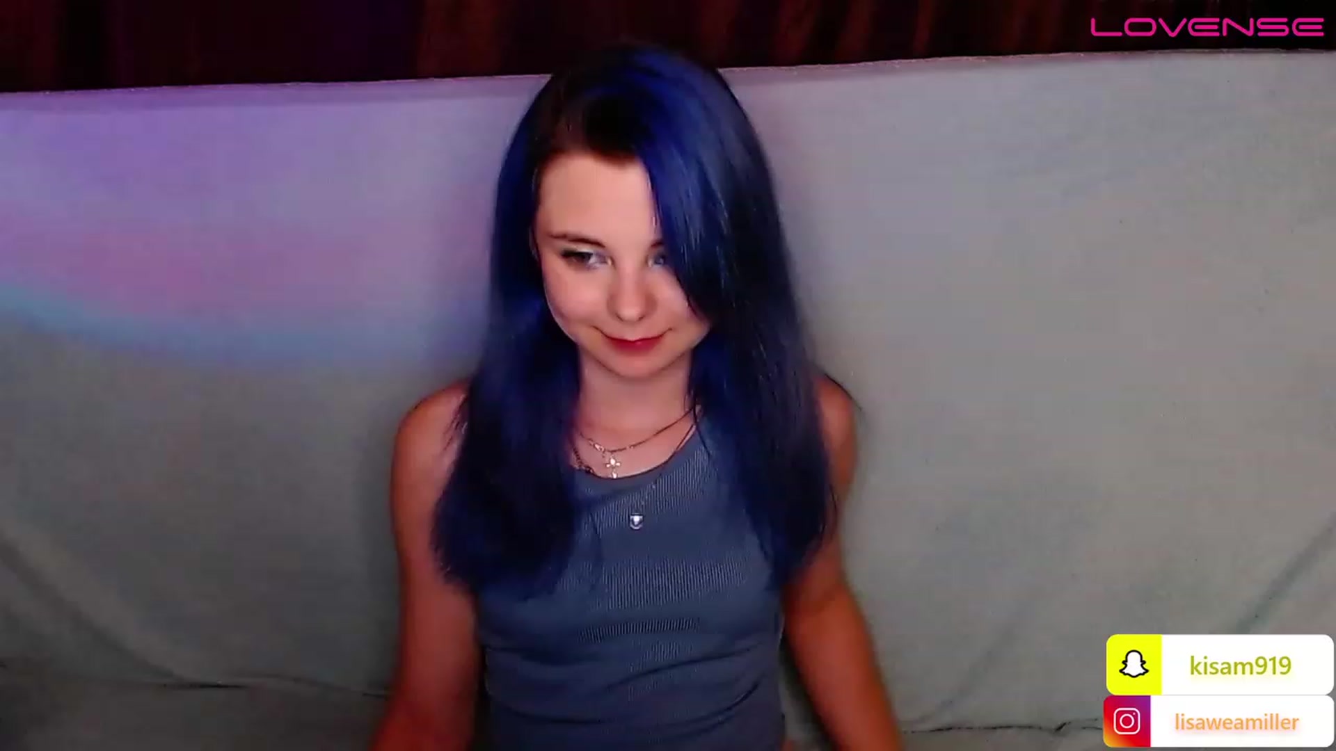 Gallery image thumbnail from LisaOnline's myfreecams stream on, 07/23/2023, 17:04 image 6 of 20