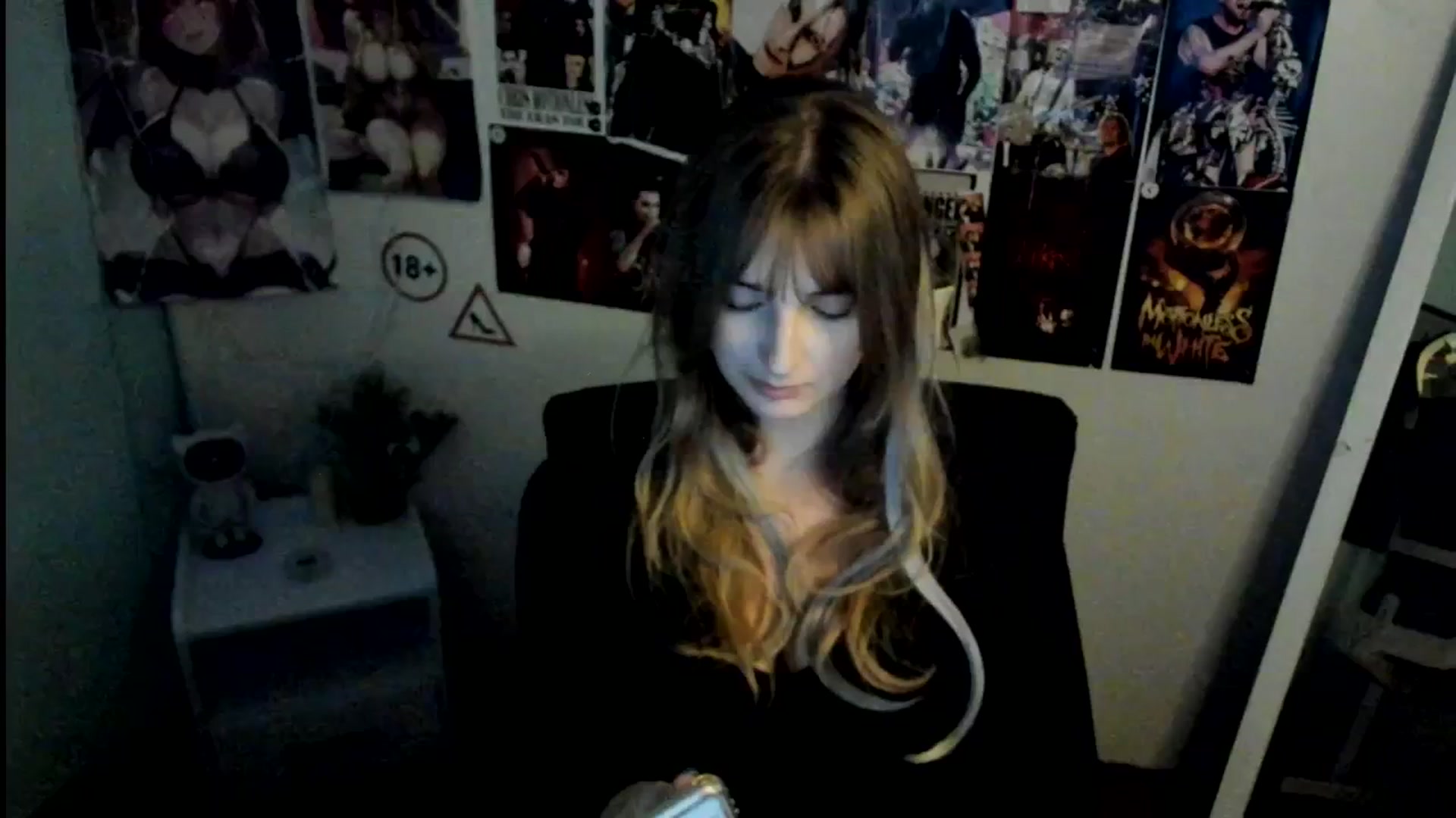 Gallery image thumbnail from Lisa_Star_'s myfreecams stream on, 10/25/2025, 10:07 image 10 of 20