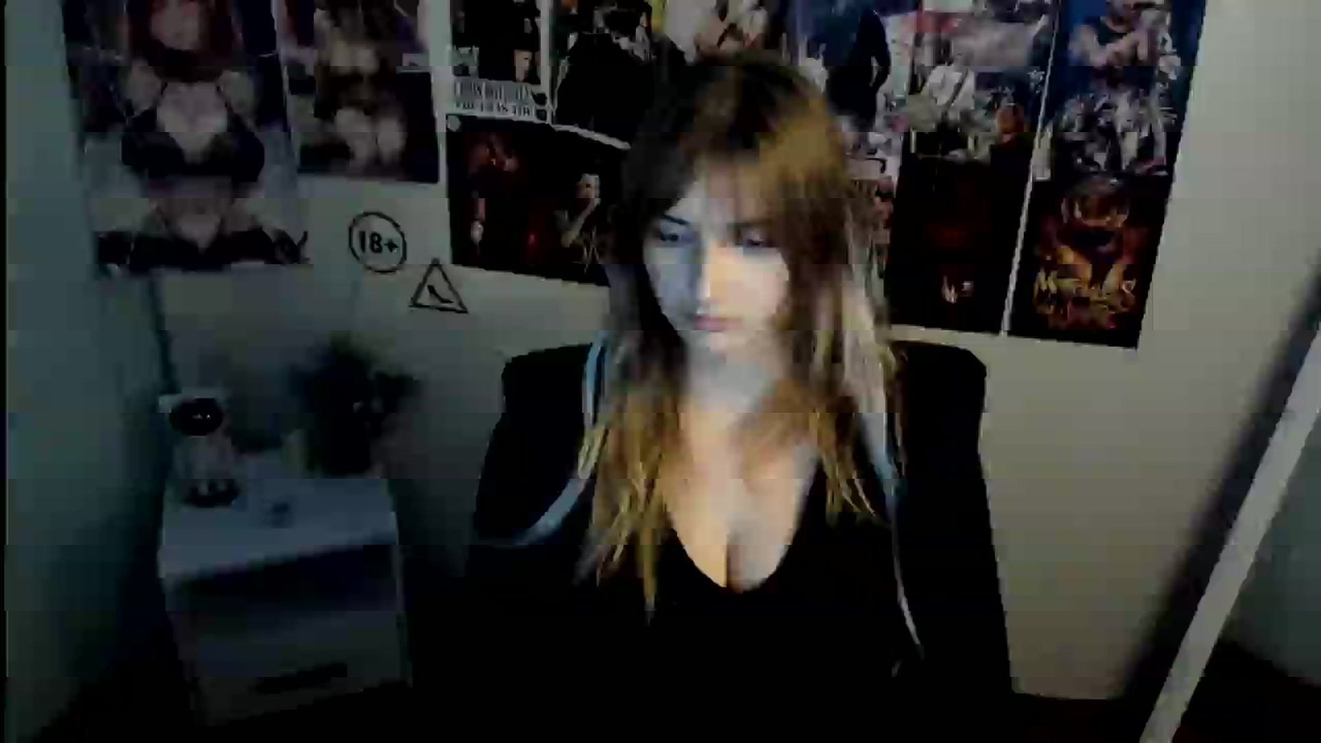 Gallery image thumbnail from Lisa_Star_'s myfreecams stream on, 10/25/2025, 10:59 image 3 of 20