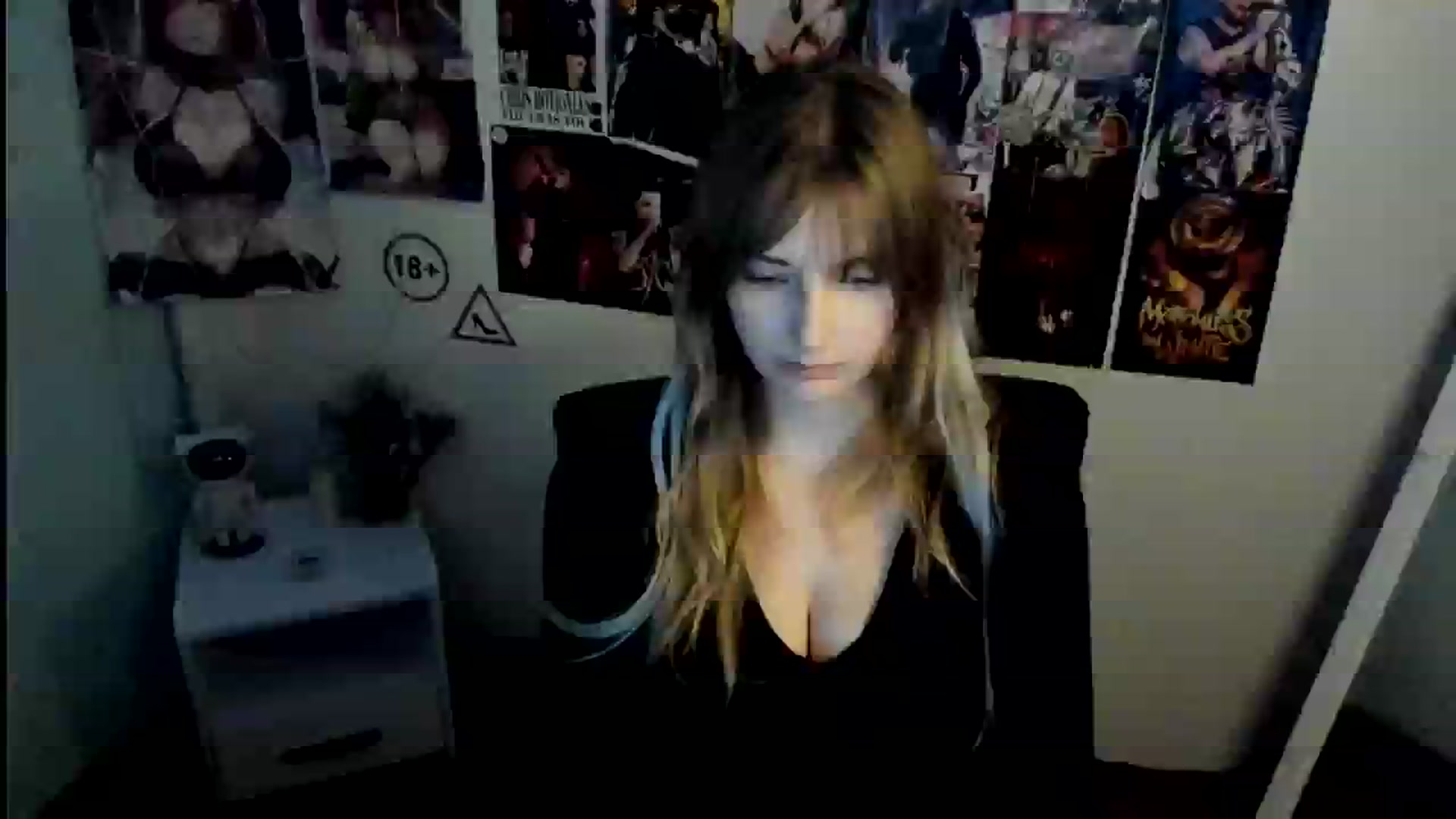 Gallery image thumbnail from Lisa_Star_'s myfreecams stream on, 10/25/2025, 10:59 image 4 of 20