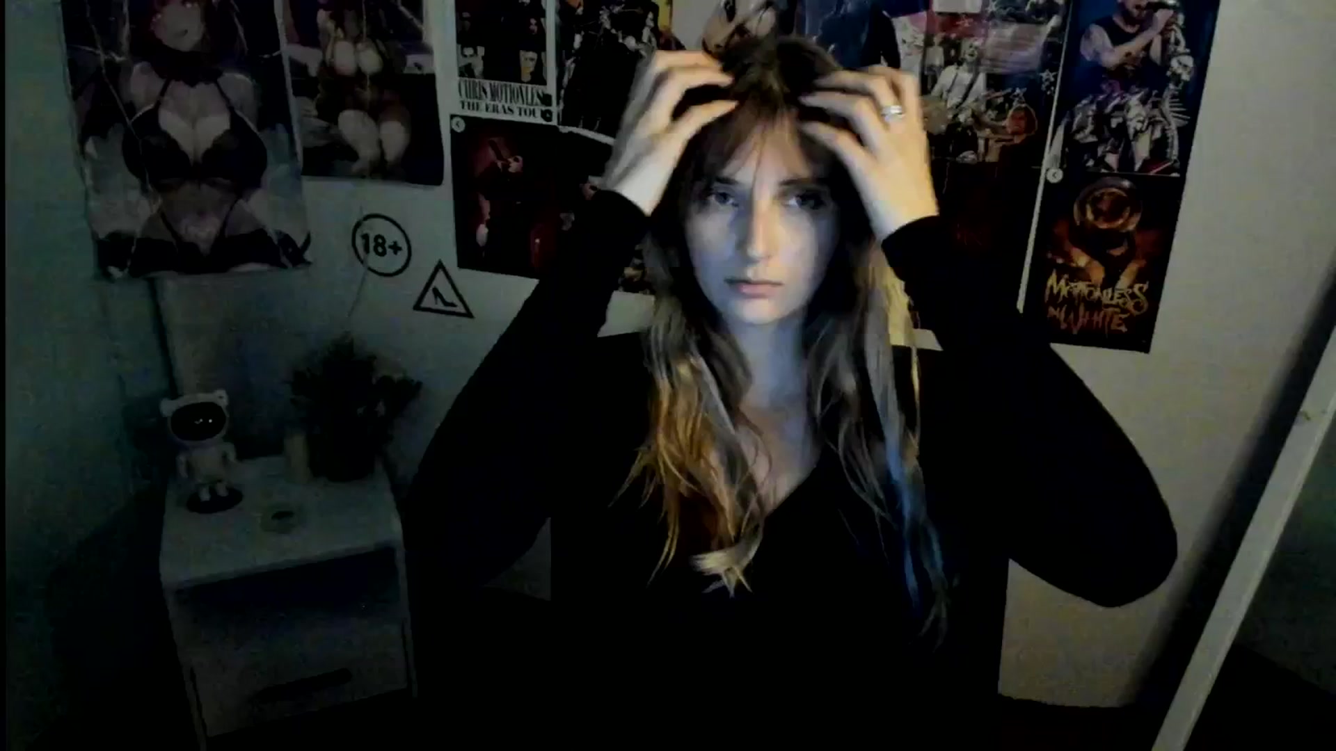 Gallery image thumbnail from Lisa_Star_'s myfreecams stream on, 10/25/2025, 12:54 image 2 of 20