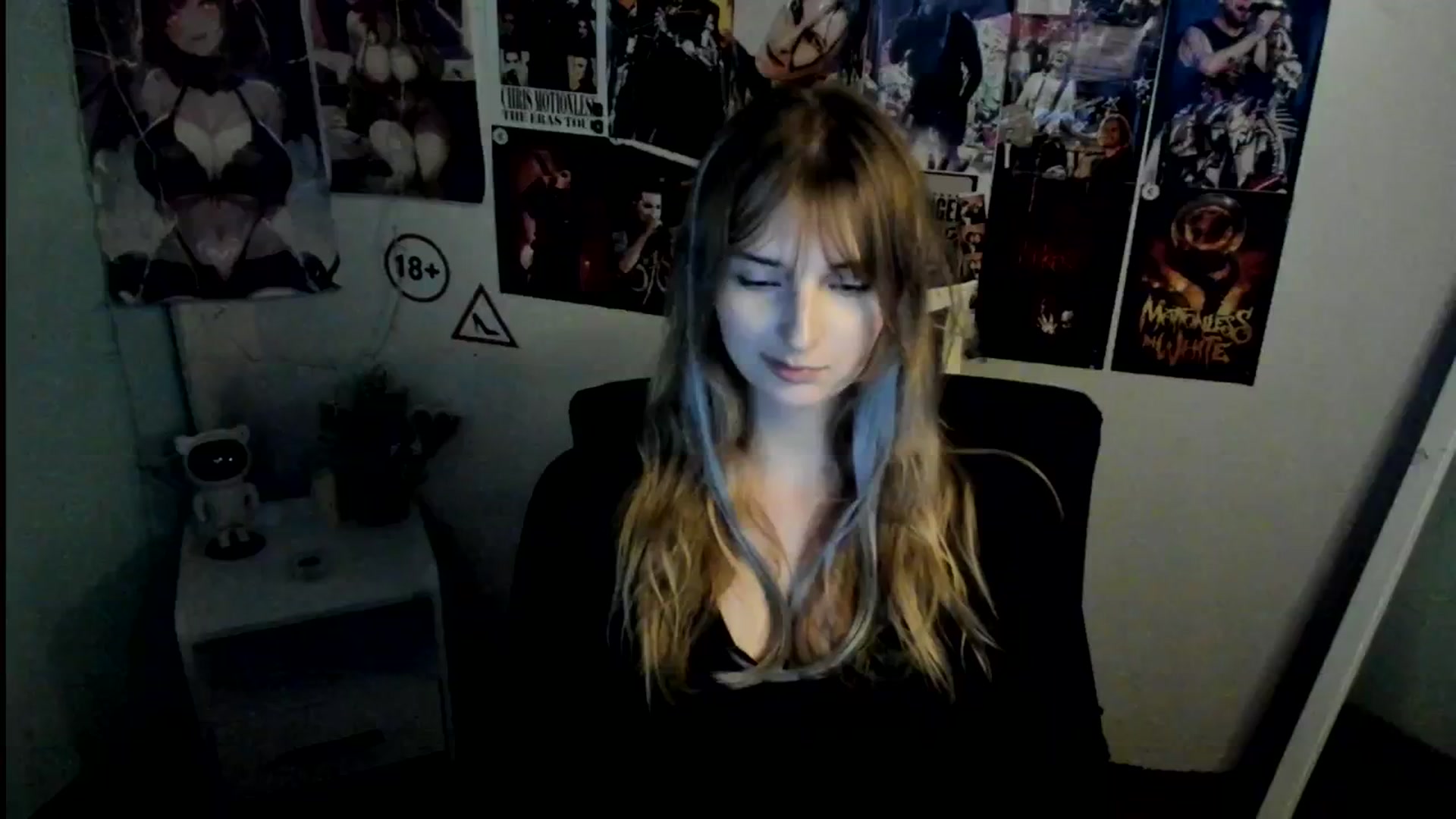 Gallery image thumbnail from Lisa_Star_'s myfreecams stream on, 10/25/2025, 14:08 image 2 of 20