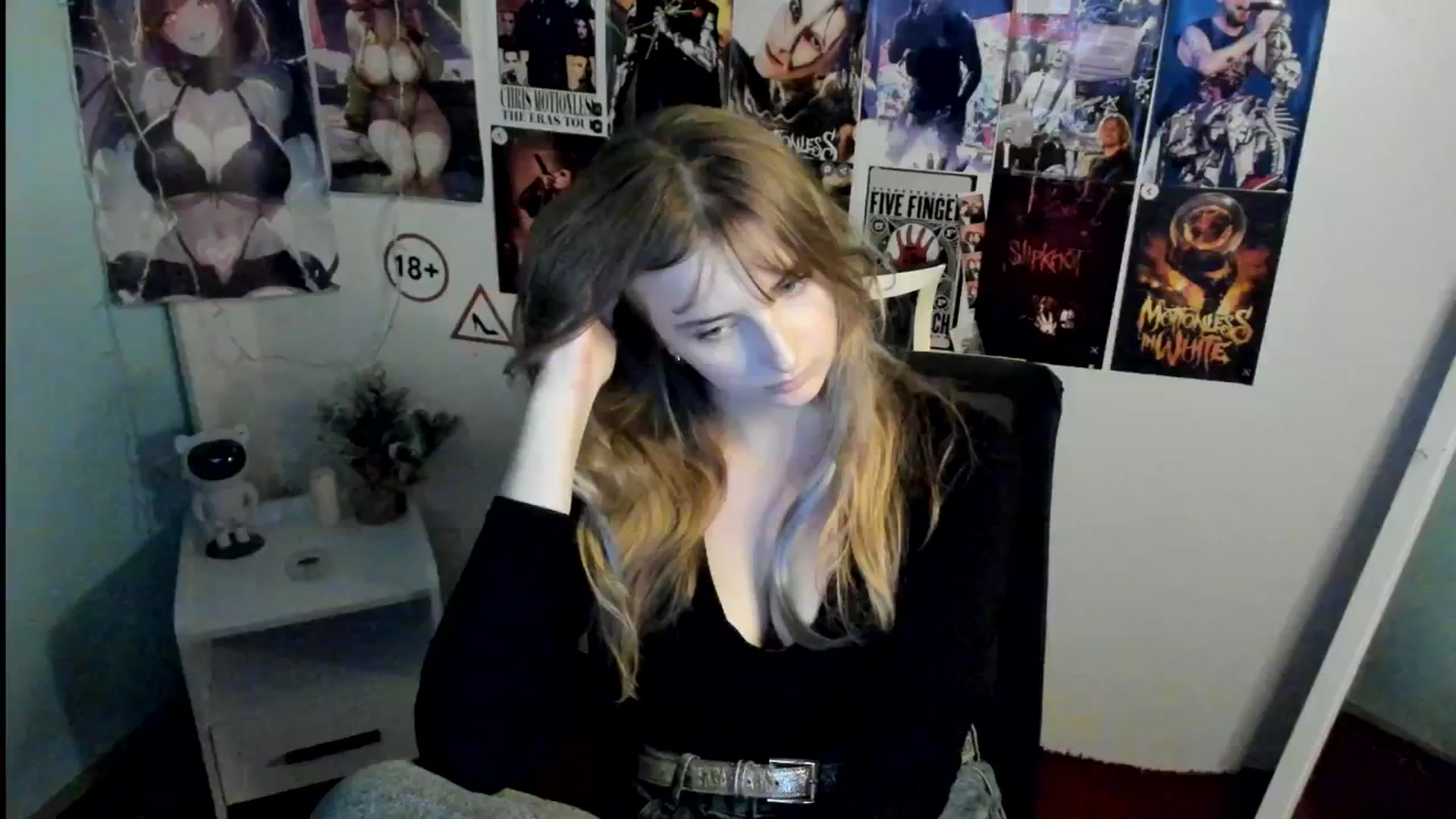 Gallery image thumbnail from Lisa_Star_'s myfreecams stream on, 10/25/2025, 14:08 image 20 of 20