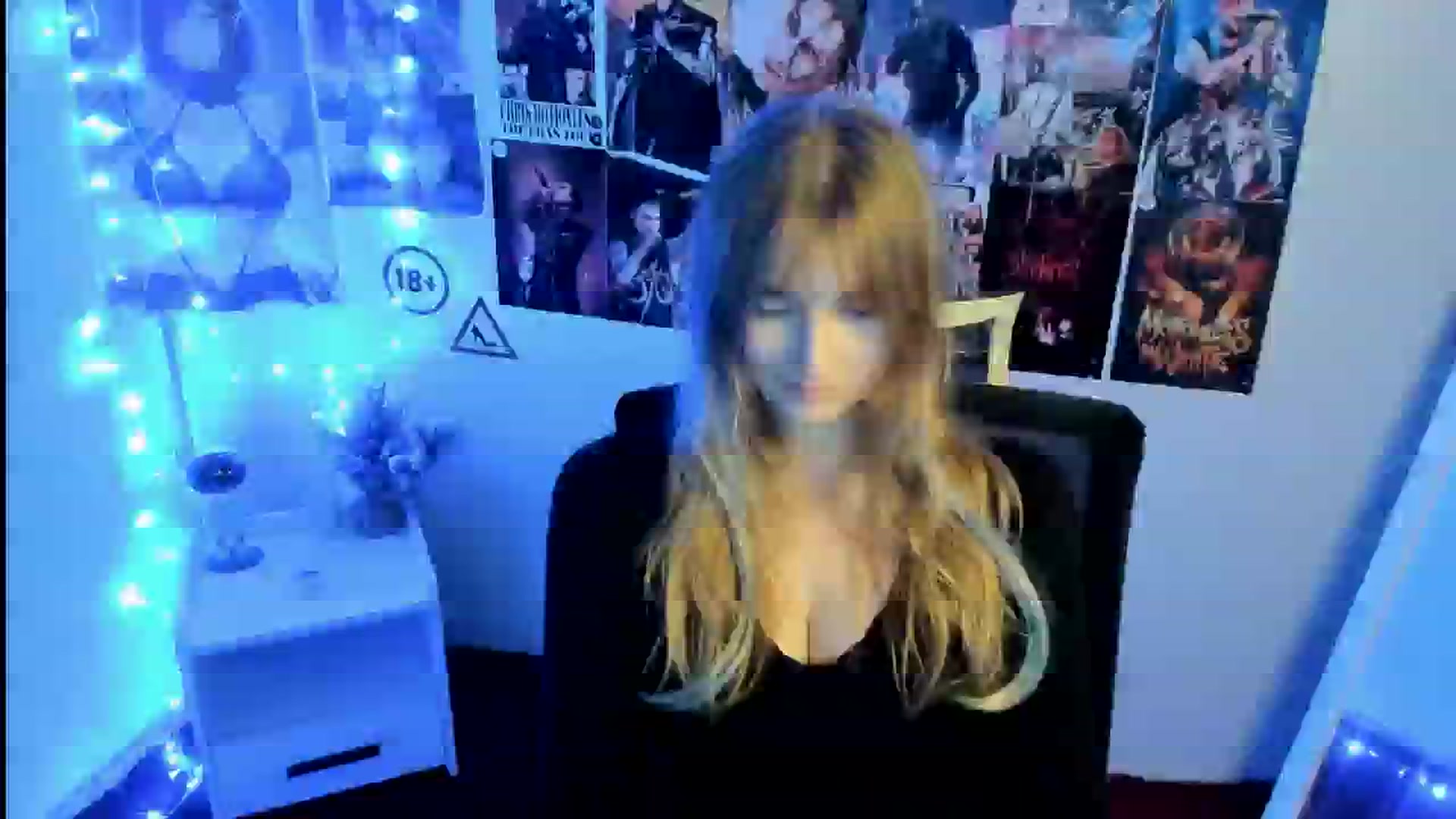 Gallery image thumbnail from Lisa_Star_'s myfreecams stream on, 10/25/2025, 15:03 image 20 of 20