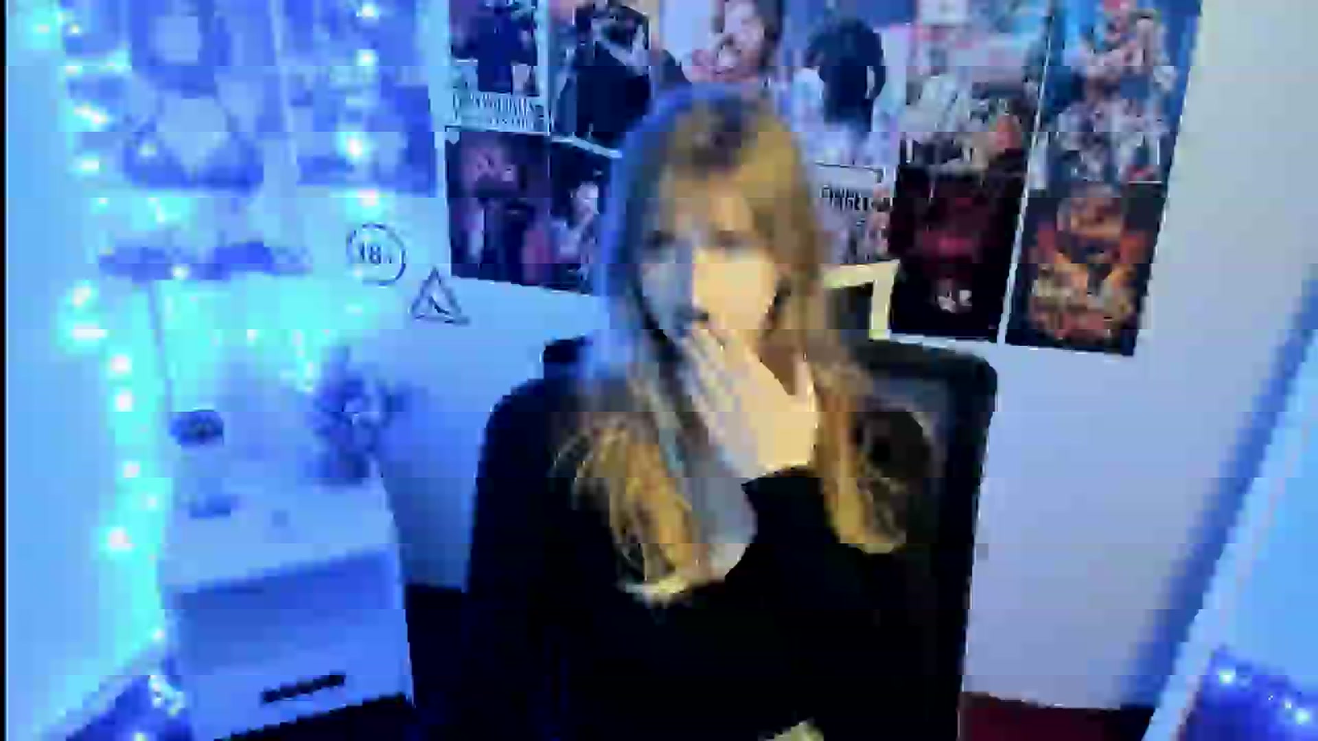 Gallery image thumbnail from Lisa_Star_'s myfreecams stream on, 10/25/2025, 15:03 image 15 of 20
