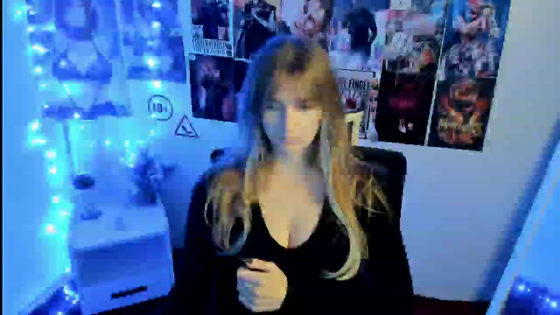 Gallery image thumbnail from Lisa_Star_'s myfreecams stream on, 10/25/2025, 15:03 image 7 of 20