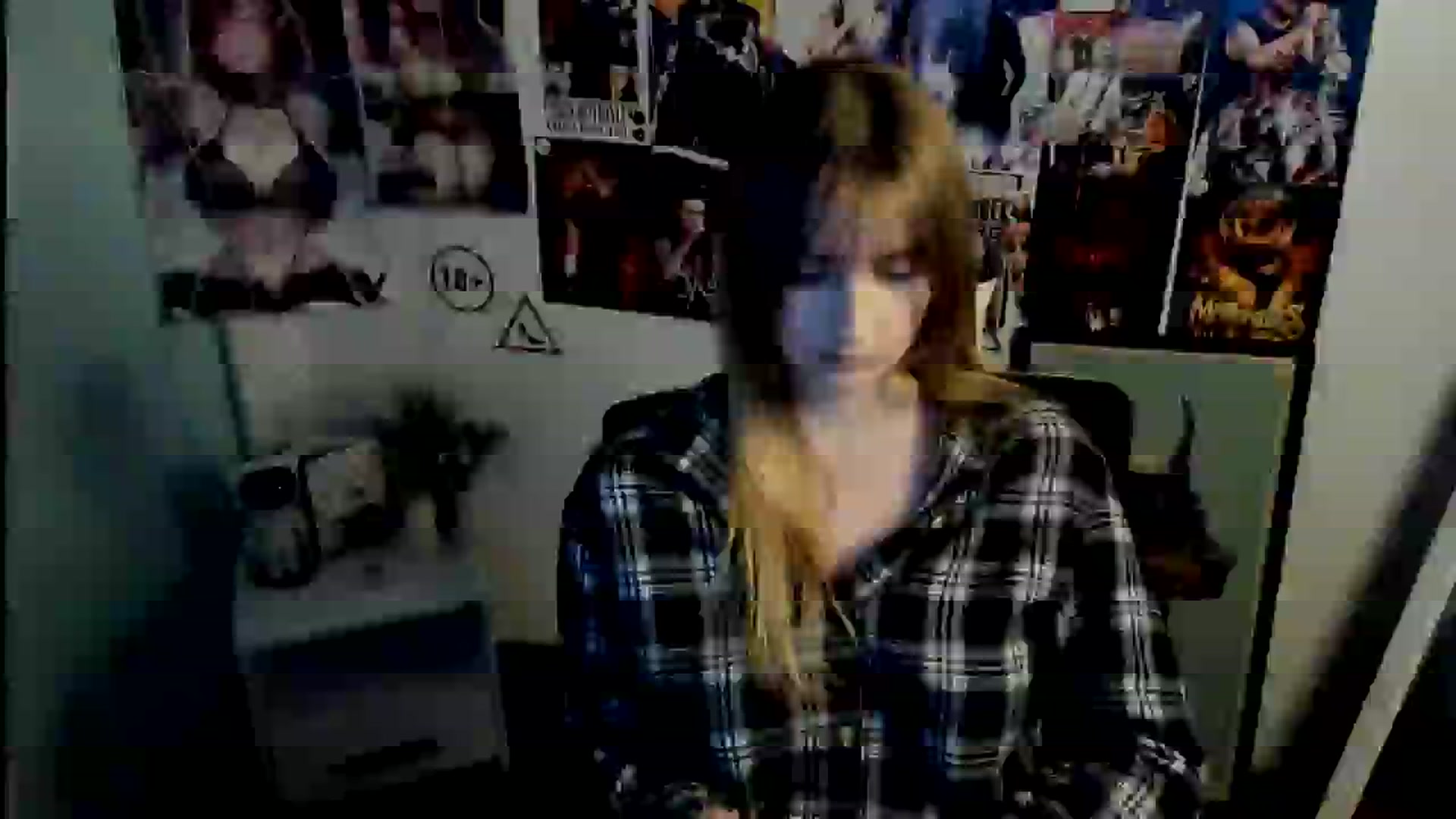 Gallery image thumbnail from Lisa_Star_'s myfreecams stream on, 10/26/2025, 17:35 image 9 of 20