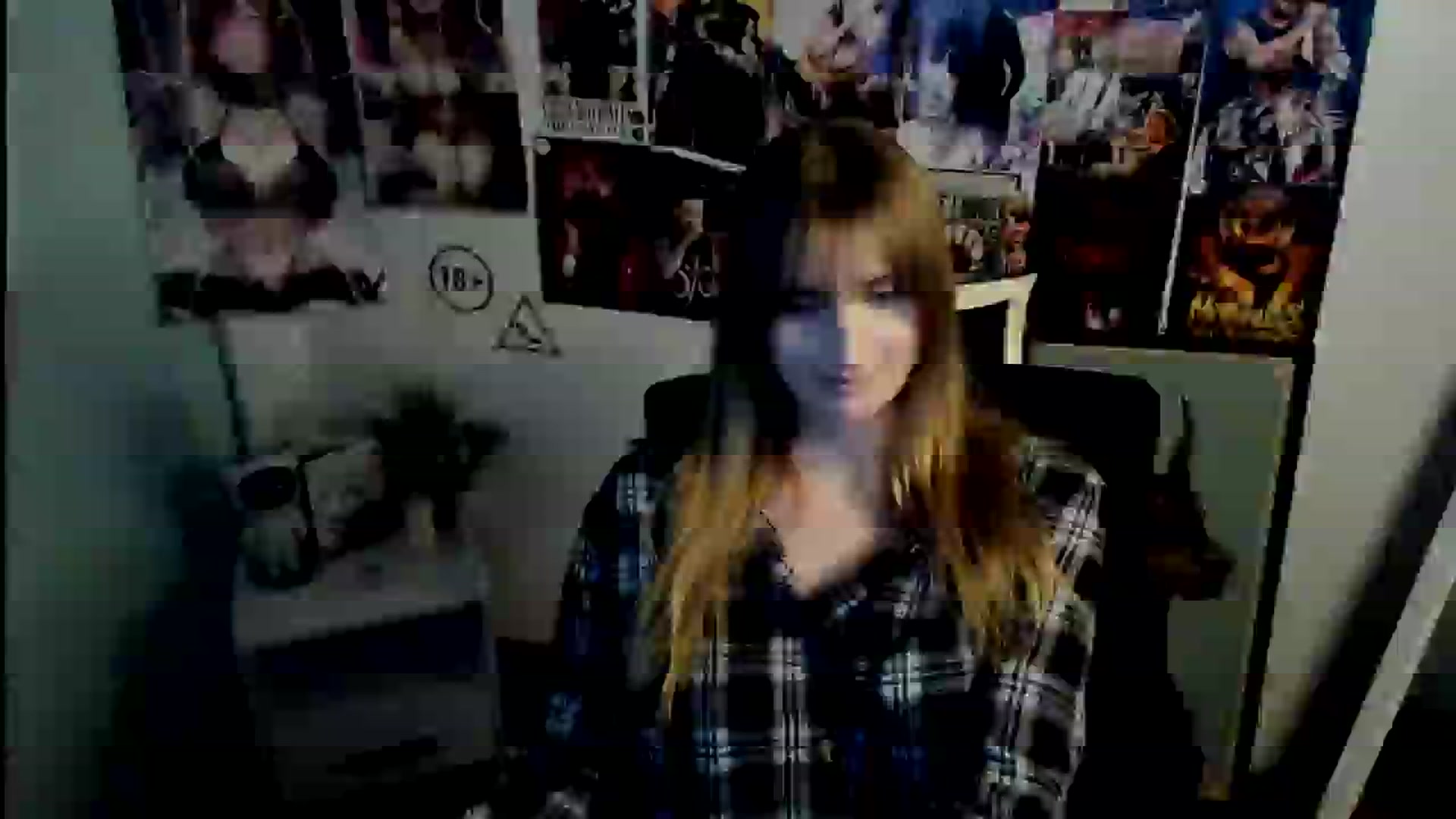 Gallery image thumbnail from Lisa_Star_'s myfreecams stream on, 10/26/2025, 17:35 image 1 of 20