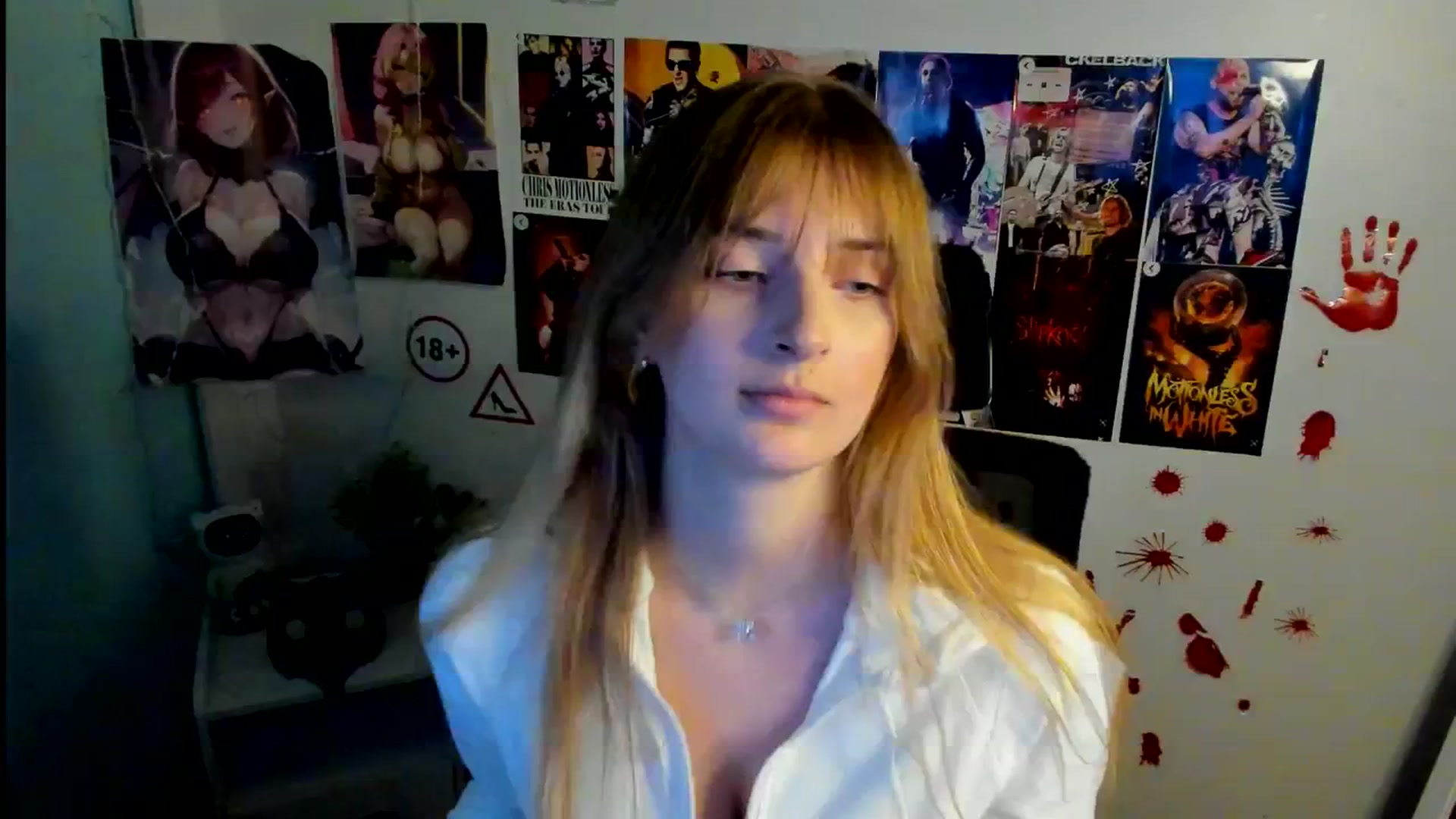 Gallery image thumbnail from Lisa_Star_'s myfreecams stream on, 11/01/2025, 14:22 image 15 of 20