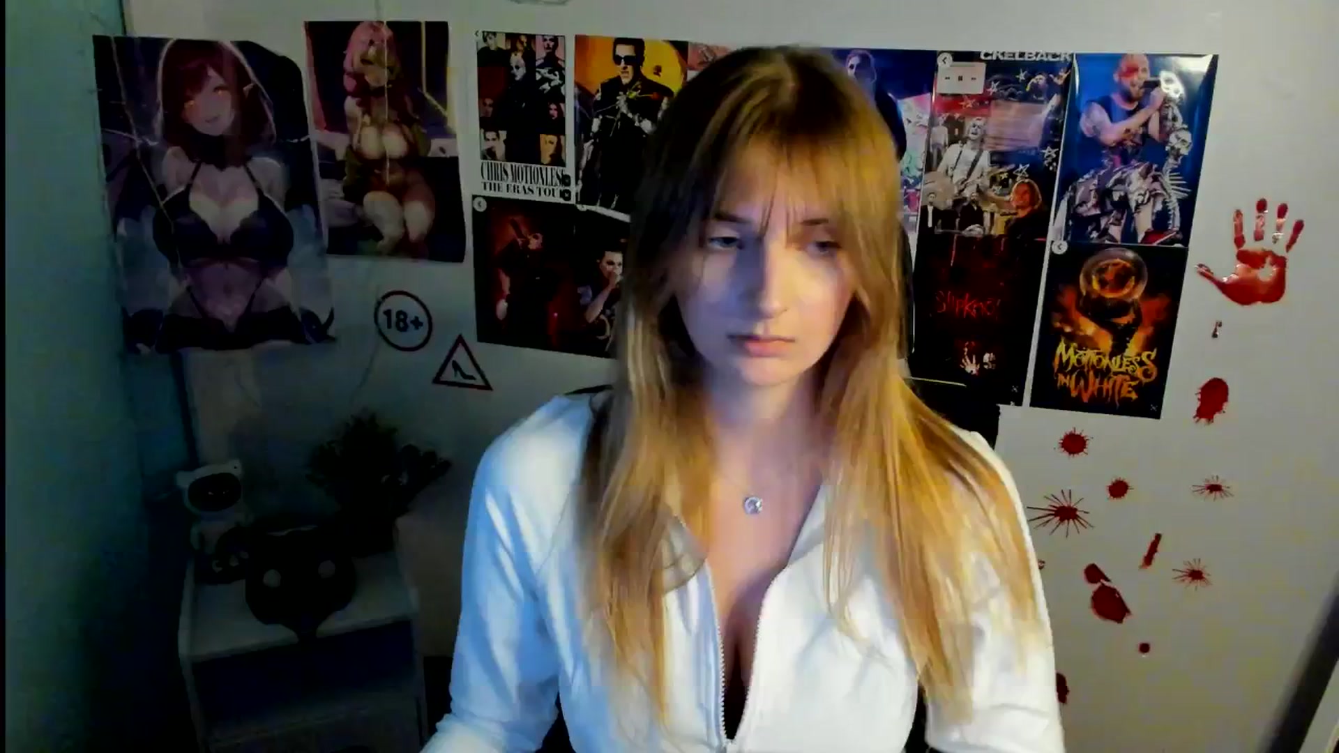 Gallery image thumbnail from Lisa_Star_'s myfreecams stream on, 11/01/2025, 14:22 image 11 of 20
