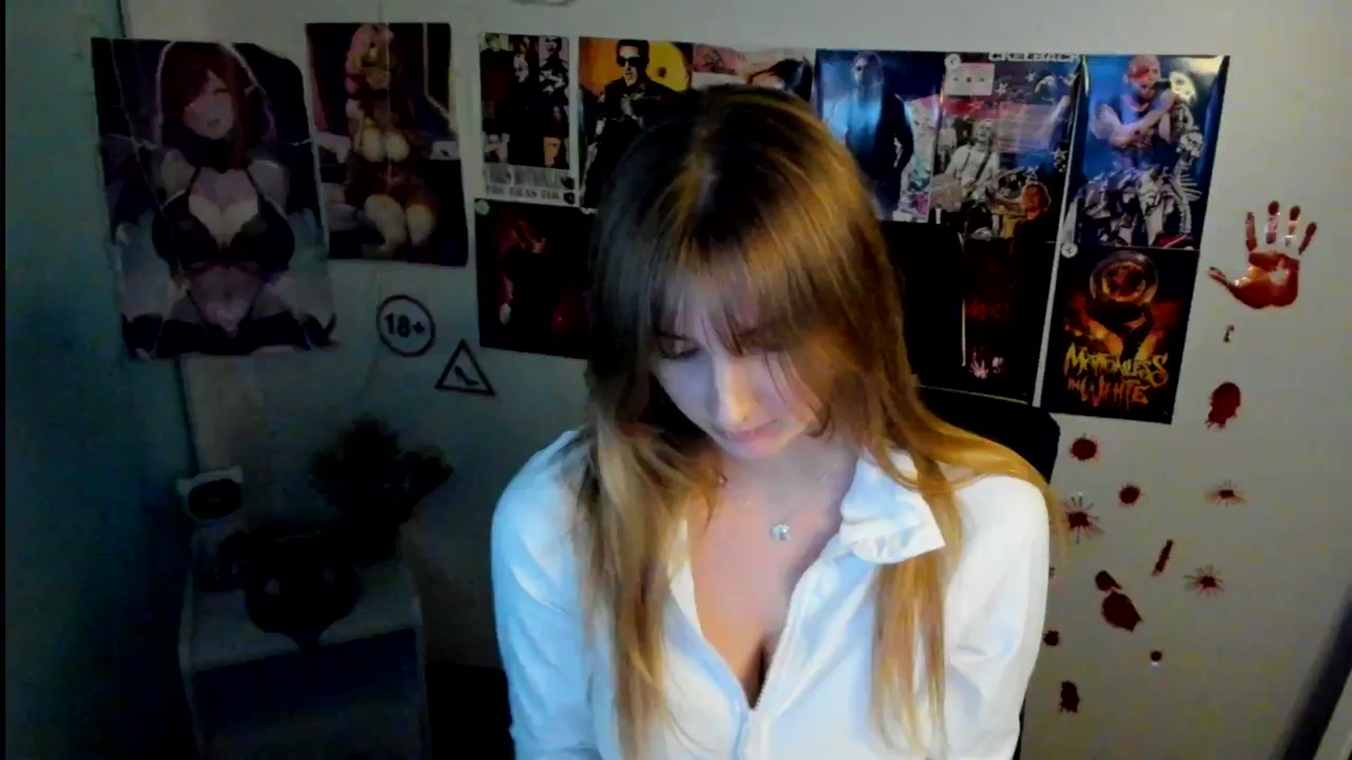 Gallery image thumbnail from Lisa_Star_'s myfreecams stream on, 11/01/2025, 16:27 image 1 of 20