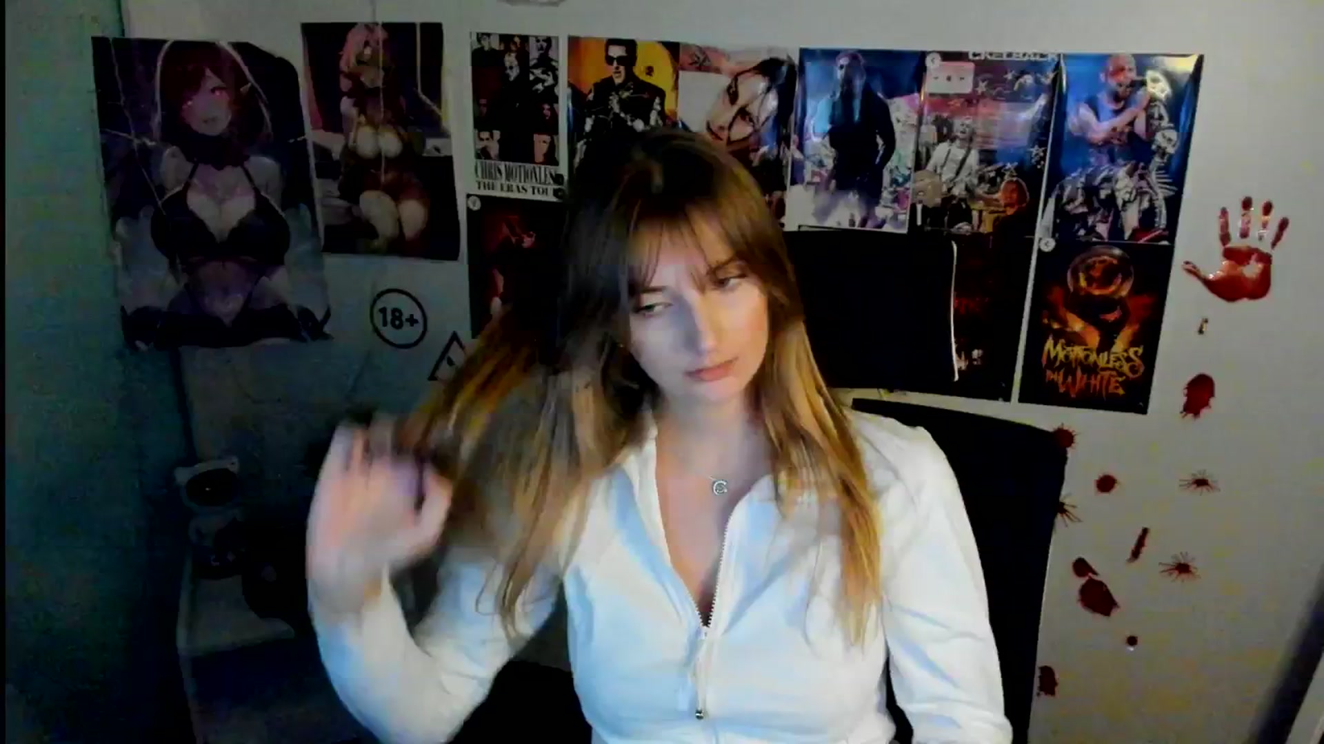 Gallery image thumbnail from Lisa_Star_'s myfreecams stream on, 11/01/2025, 16:27 image 10 of 20