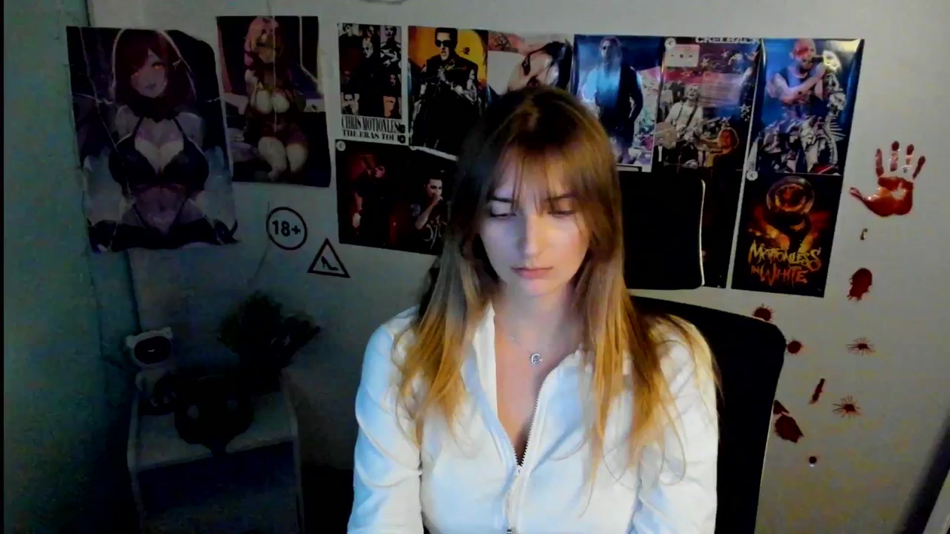 Gallery image thumbnail from Lisa_Star_'s myfreecams stream on, 11/01/2025, 16:27 image 13 of 20