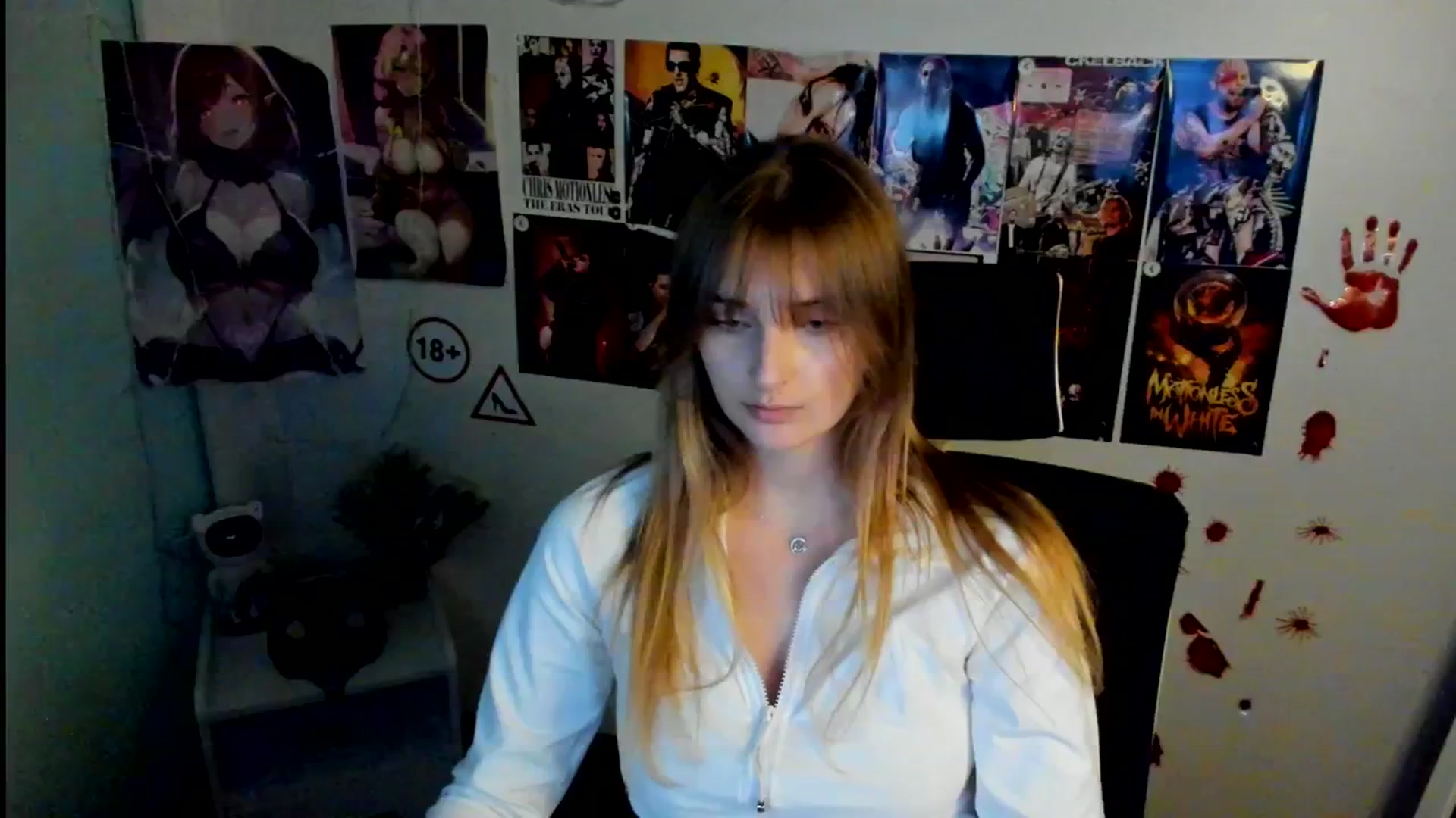 Gallery image thumbnail from Lisa_Star_'s myfreecams stream on, 11/01/2025, 16:27 image 12 of 20