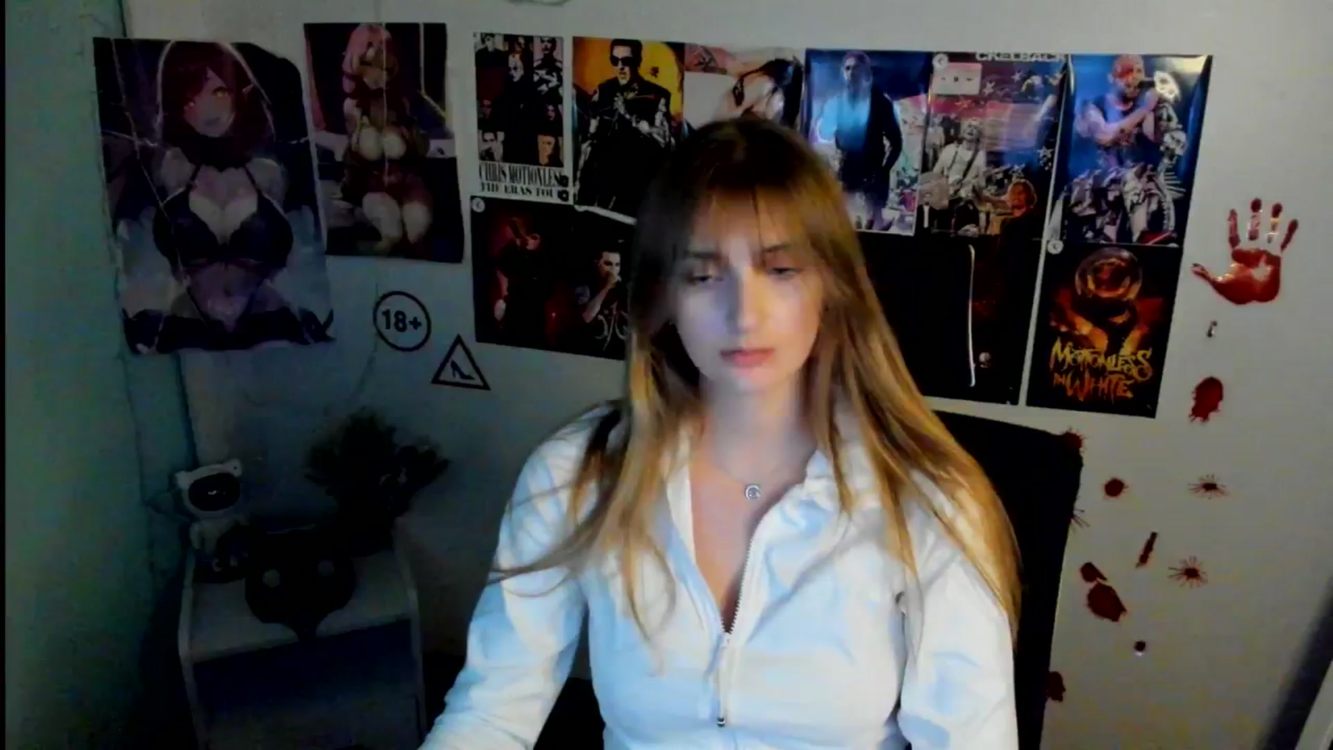 Gallery image thumbnail from Lisa_Star_'s myfreecams stream on, 11/01/2025, 16:27 image 7 of 20