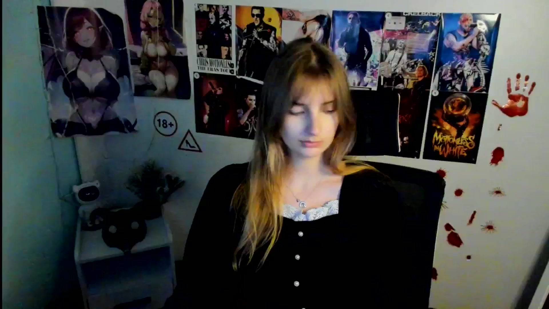 Gallery image thumbnail from Lisa_Star_'s myfreecams stream on, 11/02/2025, 15:51 image 3 of 20