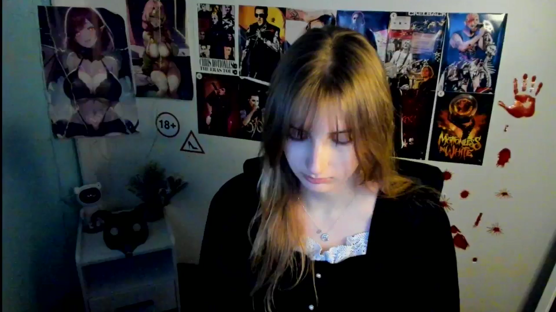 Gallery image thumbnail from Lisa_Star_'s myfreecams stream on, 11/02/2025, 15:51 image 1 of 20