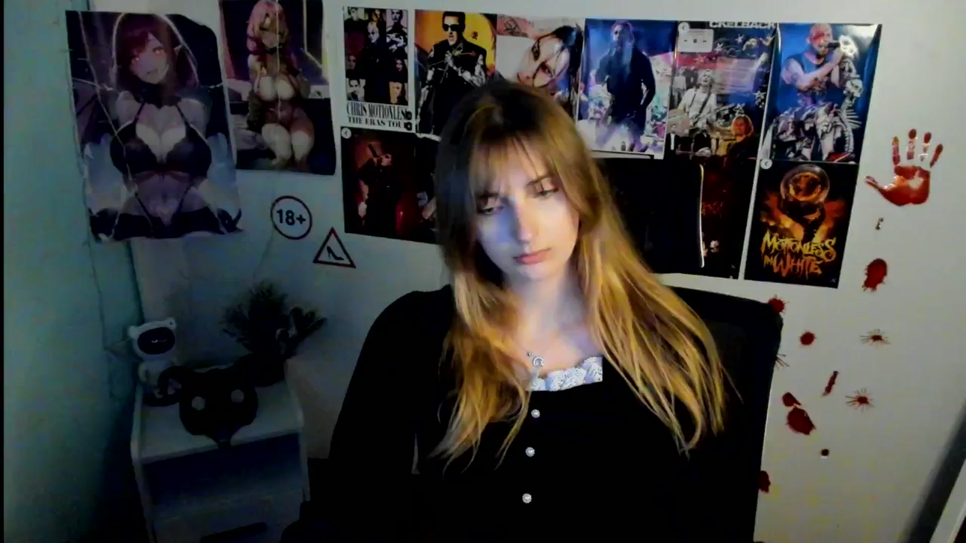 Gallery image thumbnail from Lisa_Star_'s myfreecams stream on, 11/02/2025, 15:51 image 9 of 20