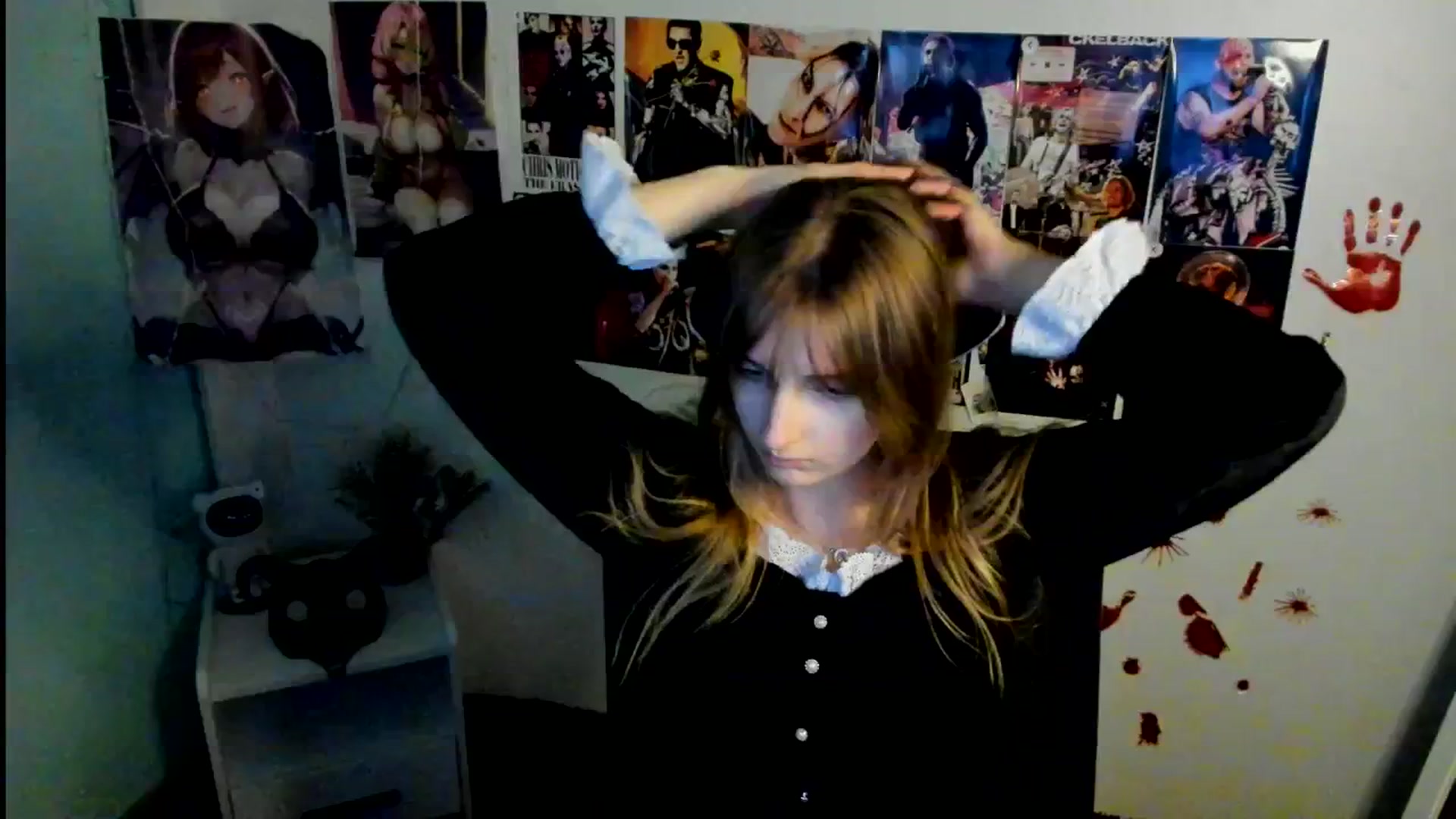 Gallery image thumbnail from Lisa_Star_'s myfreecams stream on, 11/02/2025, 17:17 image 7 of 20