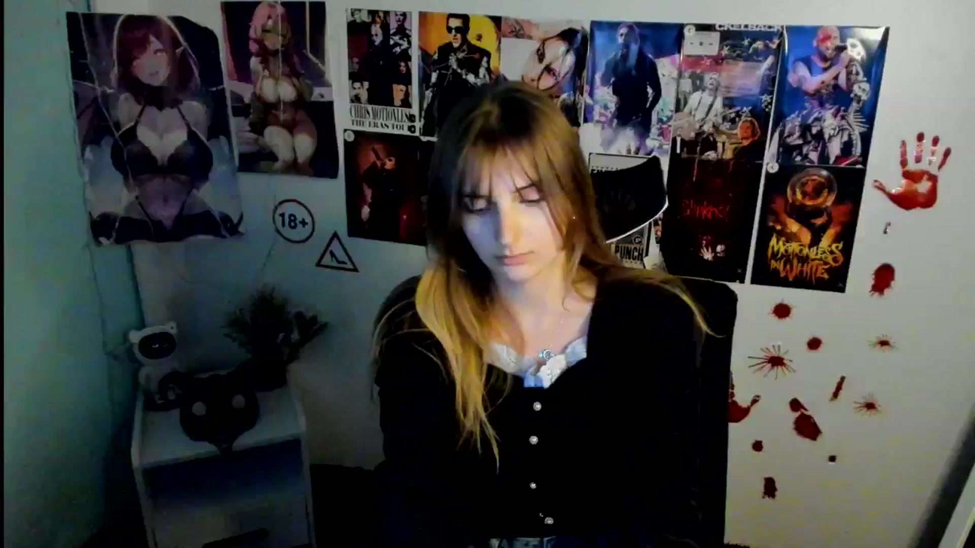 Gallery image thumbnail from Lisa_Star_'s myfreecams stream on, 11/02/2025, 17:36 image 11 of 20