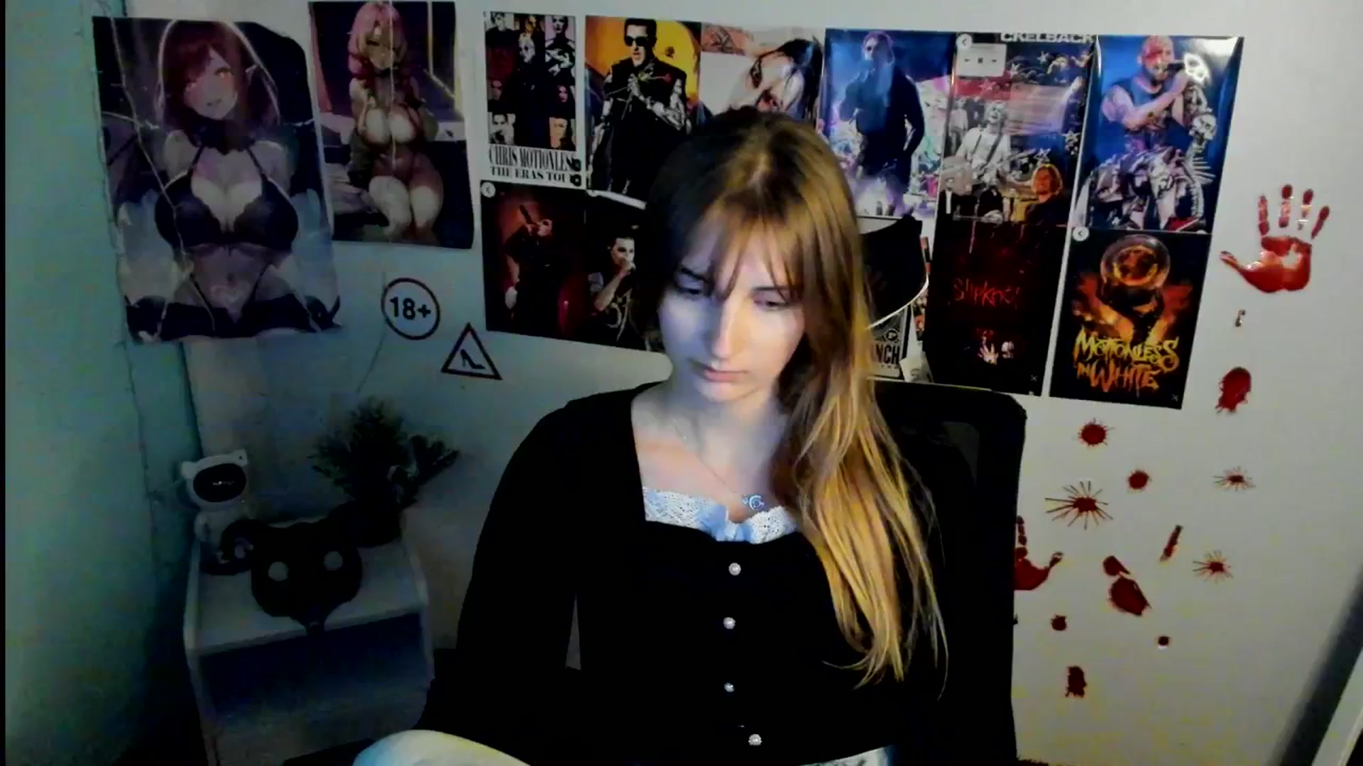 Gallery image thumbnail from Lisa_Star_'s myfreecams stream on, 11/02/2025, 17:36 image 3 of 20