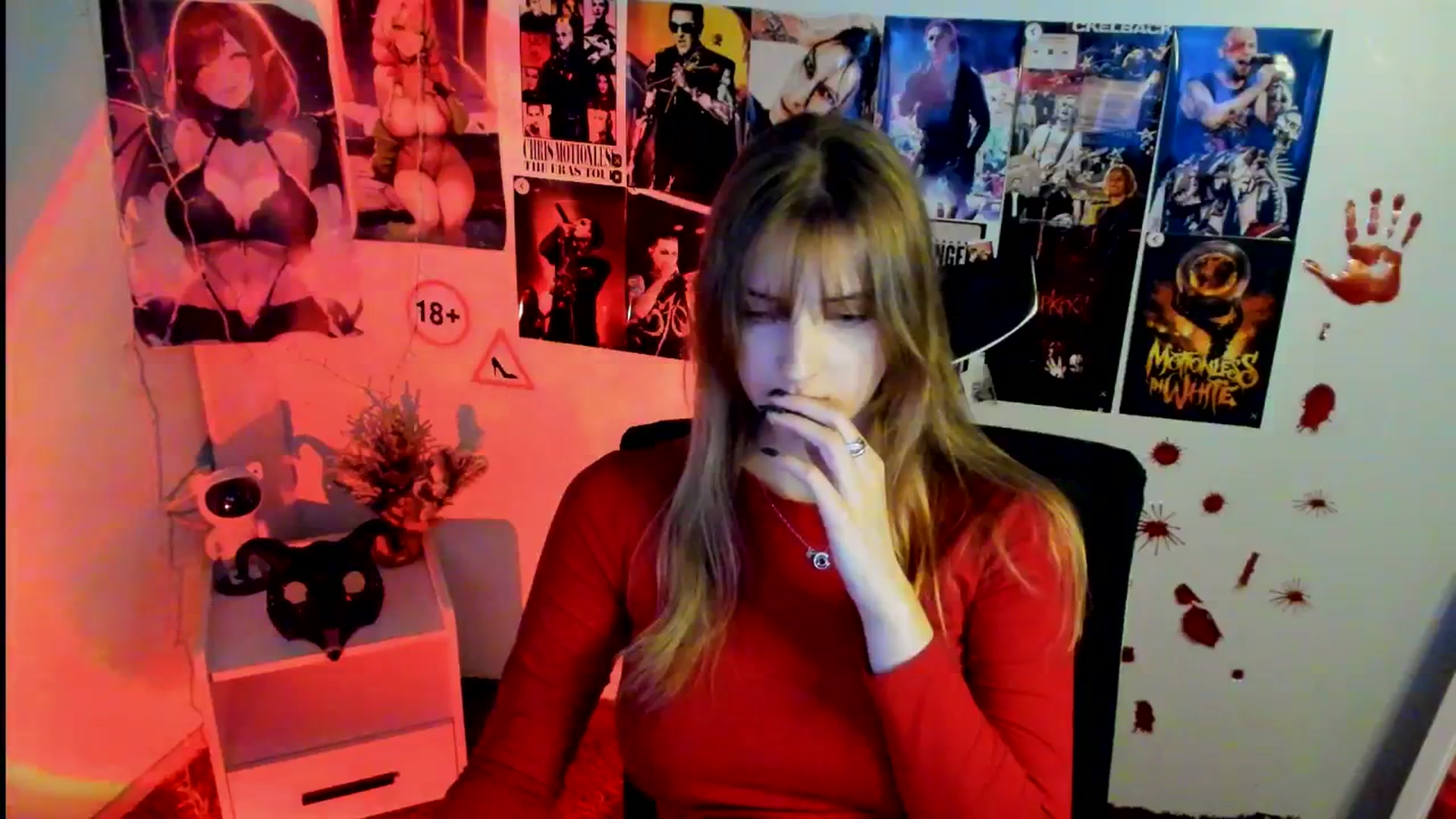 Gallery image thumbnail from Lisa_Star_'s myfreecams stream on, 11/03/2025, 15:31 image 5 of 20