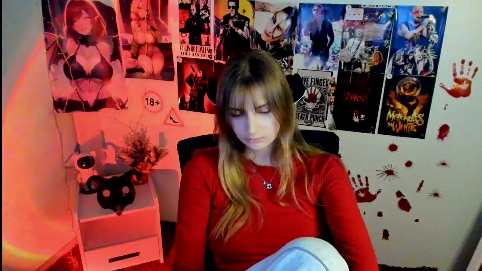 Gallery image thumbnail from Lisa_Star_'s myfreecams stream on, 11/03/2025, 16:19 image 19 of 20