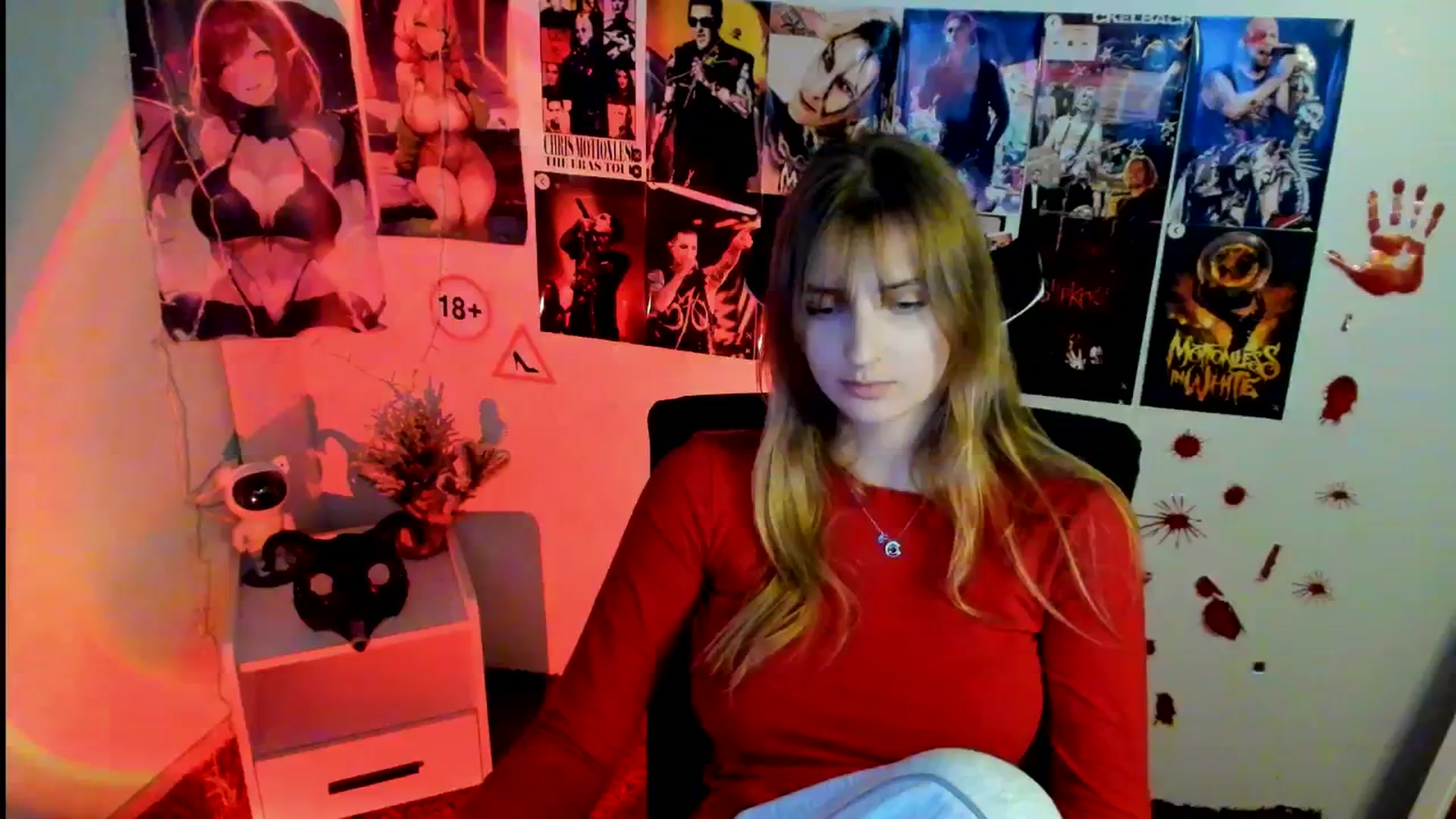 Gallery image thumbnail from Lisa_Star_'s myfreecams stream on, 11/03/2025, 16:19 image 17 of 20