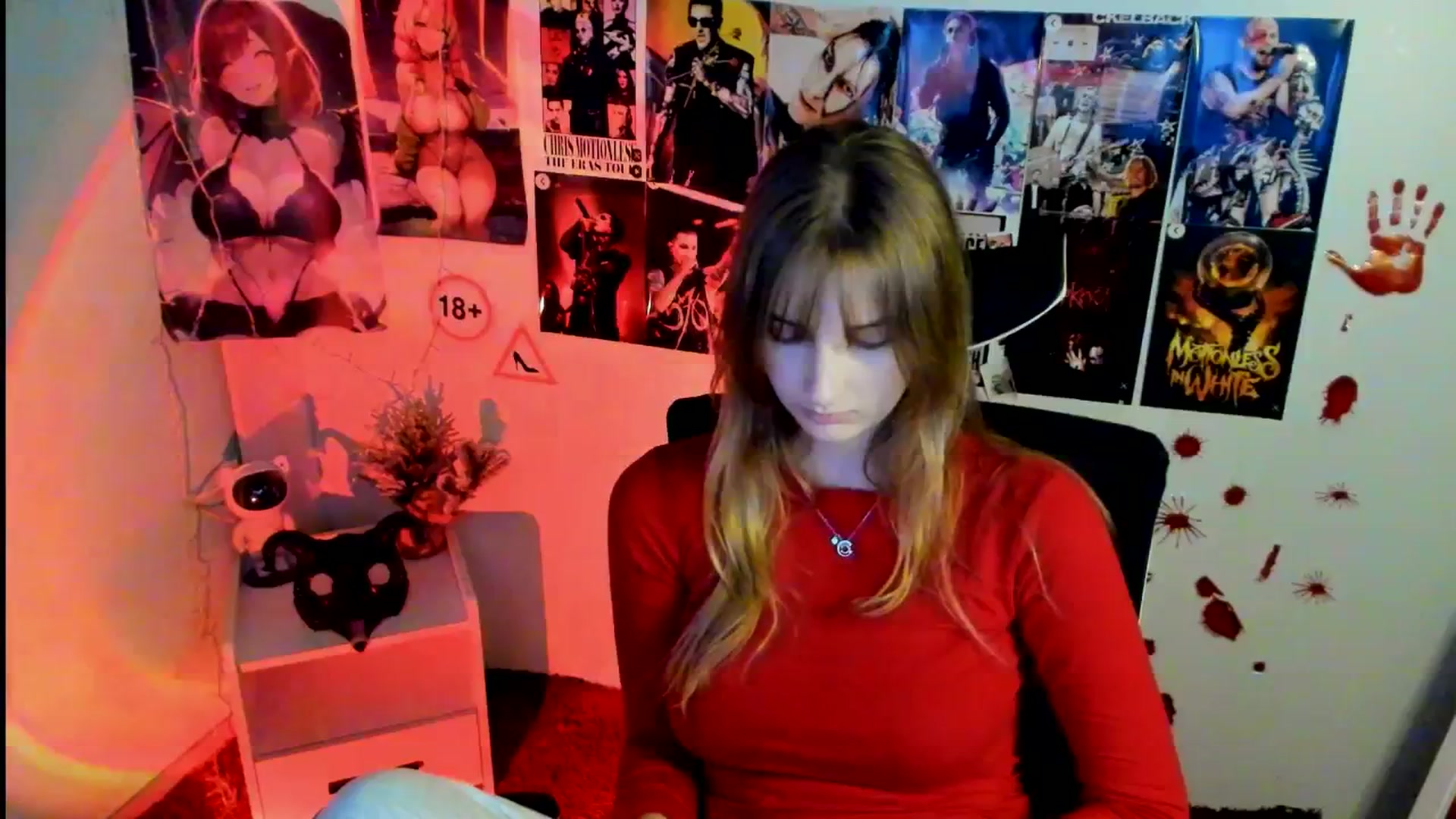 Gallery image thumbnail from Lisa_Star_'s myfreecams stream on, 11/03/2025, 16:19 image 14 of 20