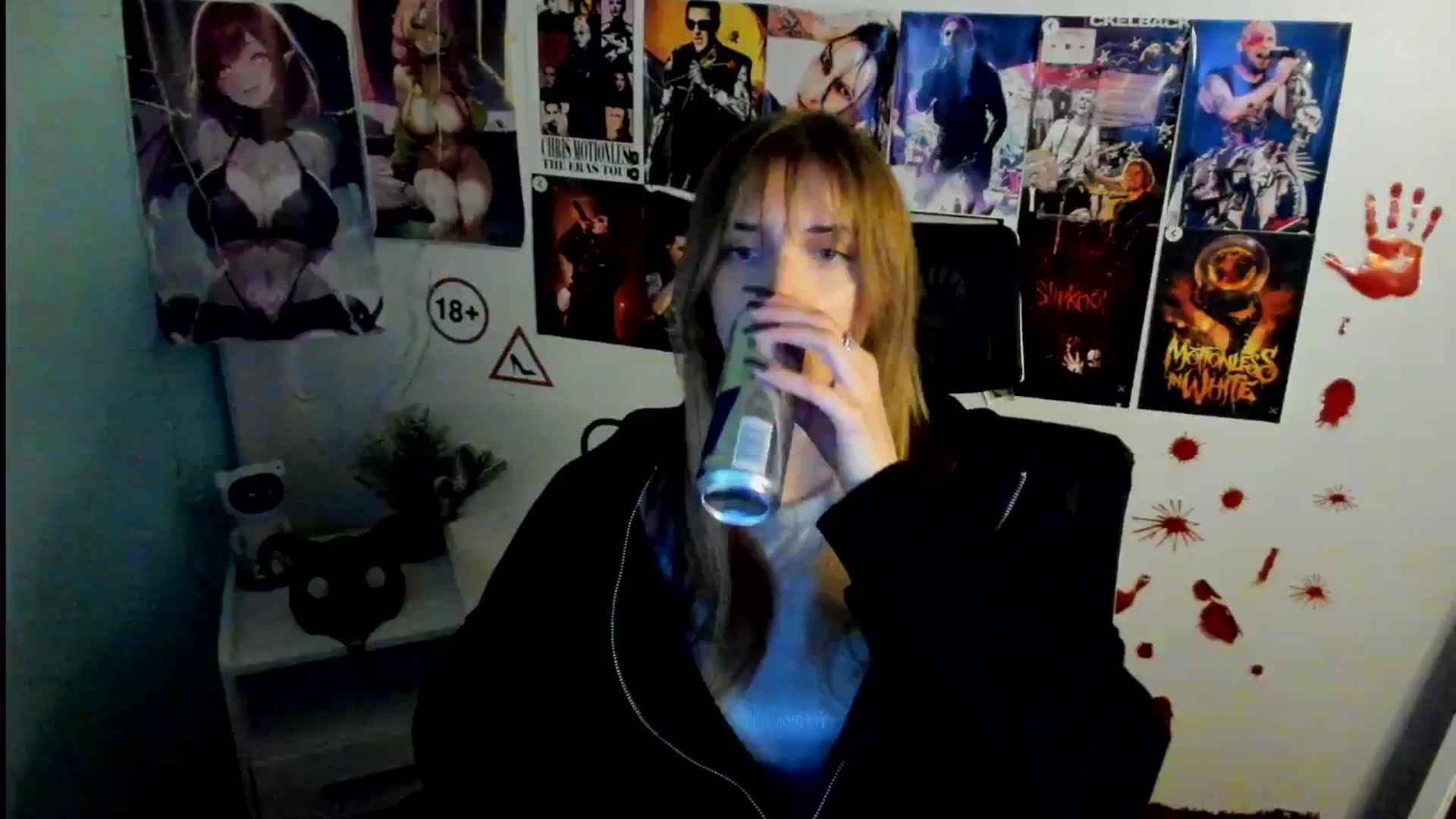 Gallery image thumbnail from Lisa_Star_'s myfreecams stream on, 11/04/2025, 15:12 image 13 of 20
