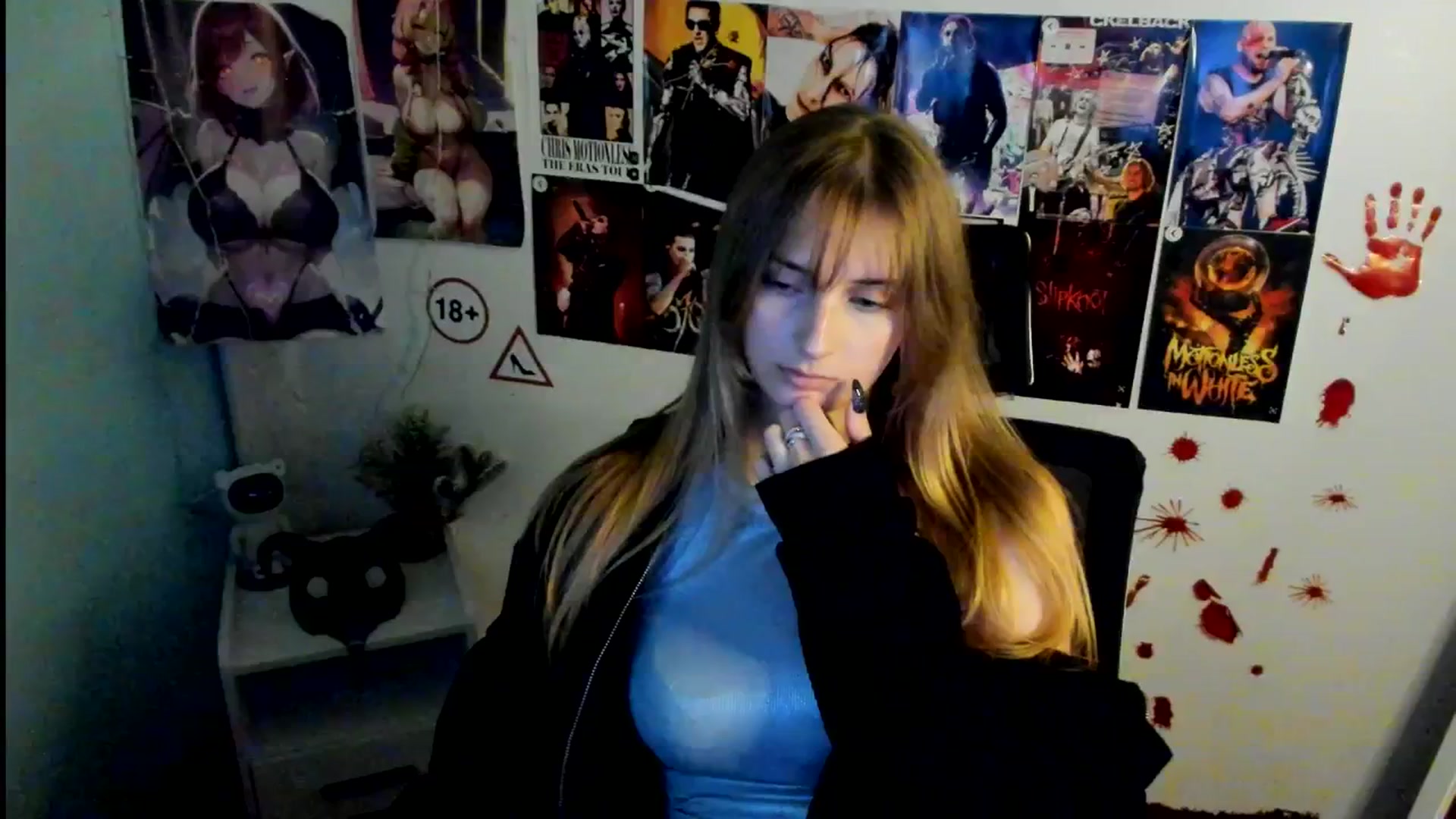 Gallery image thumbnail from Lisa_Star_'s myfreecams stream on, 11/04/2025, 15:12 image 10 of 20