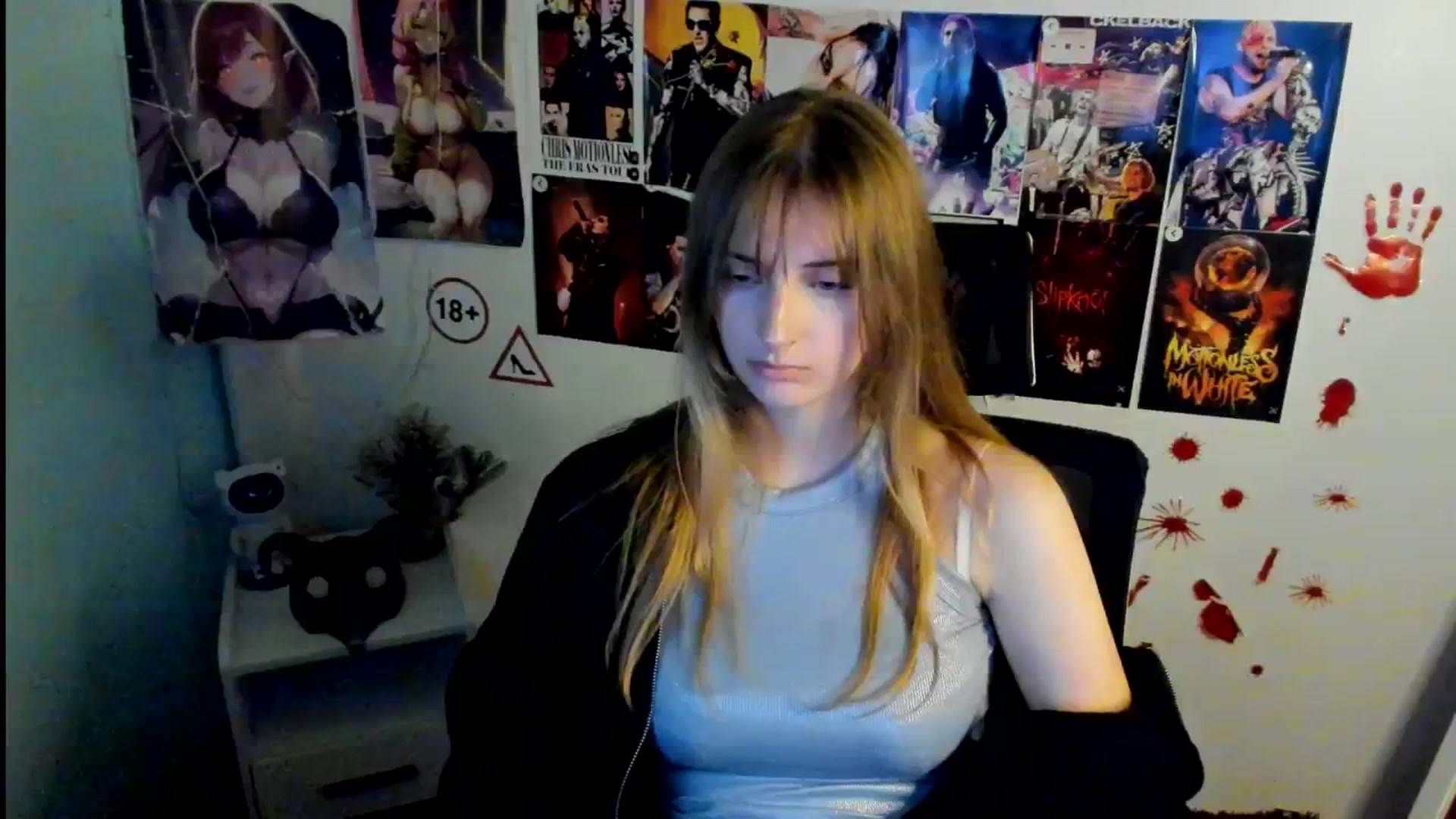 Gallery image thumbnail from Lisa_Star_'s myfreecams stream on, 11/04/2025, 15:12 image 6 of 20