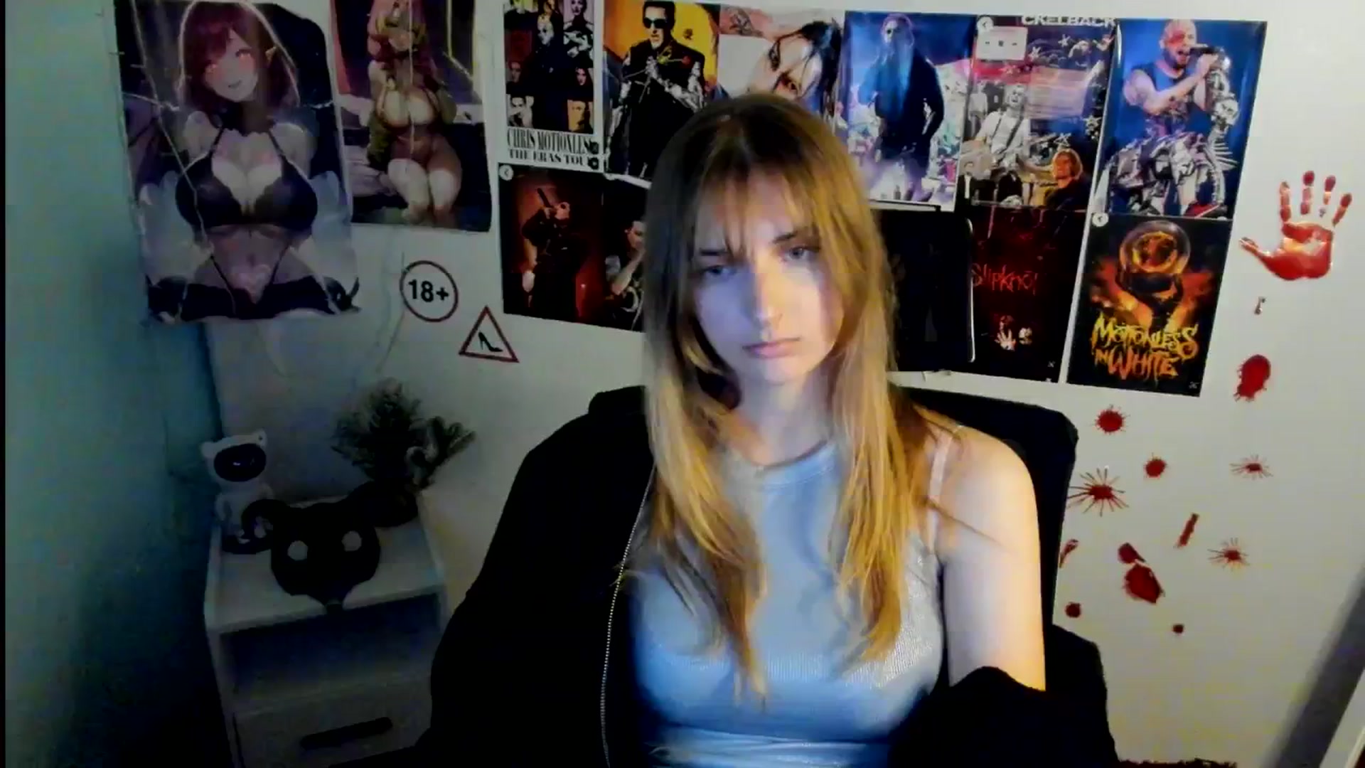 Gallery image thumbnail from Lisa_Star_'s myfreecams stream on, 11/04/2025, 15:12 image 8 of 20