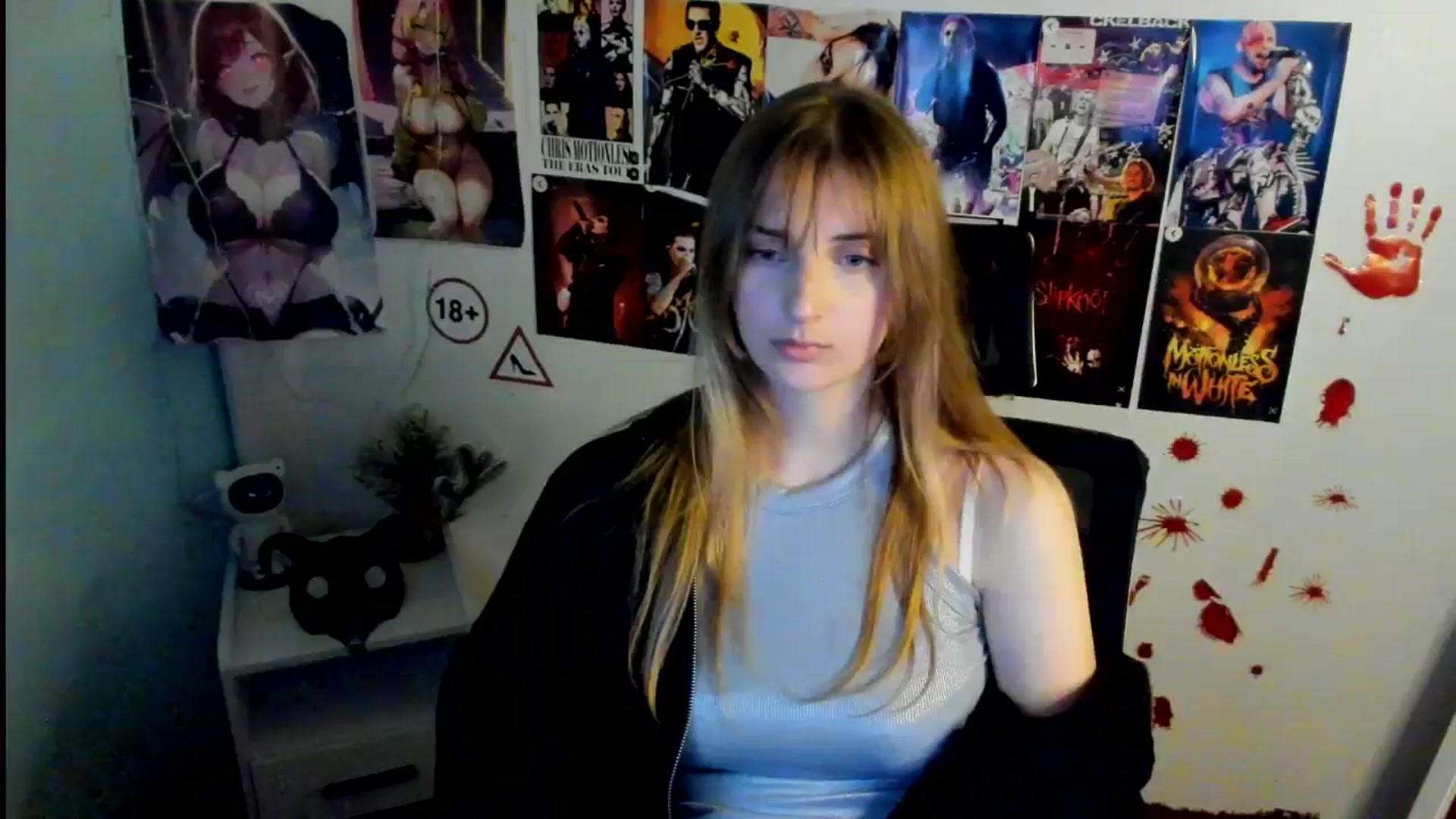 Gallery image thumbnail from Lisa_Star_'s myfreecams stream on, 11/04/2025, 15:12 image 4 of 20