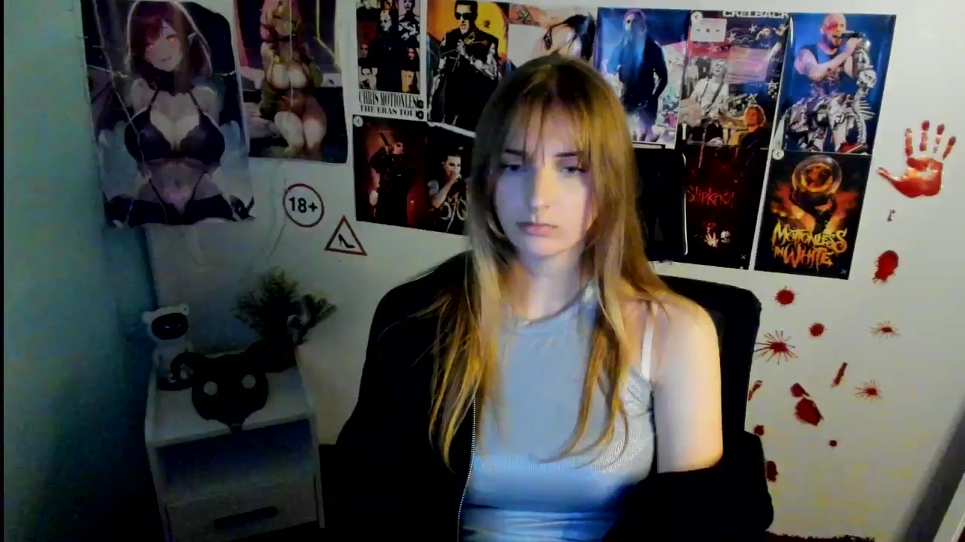 Gallery image thumbnail from Lisa_Star_'s myfreecams stream on, 11/04/2025, 15:12 image 5 of 20