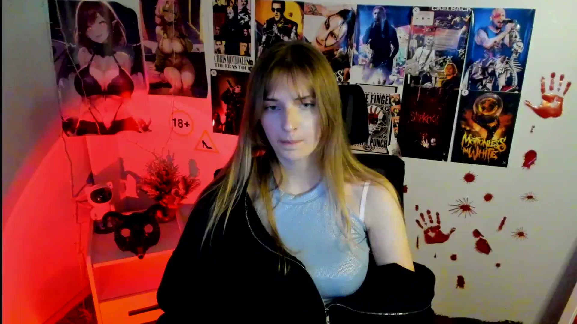 Gallery image thumbnail from Lisa_Star_'s myfreecams stream on, 11/04/2025, 16:10 image 18 of 20
