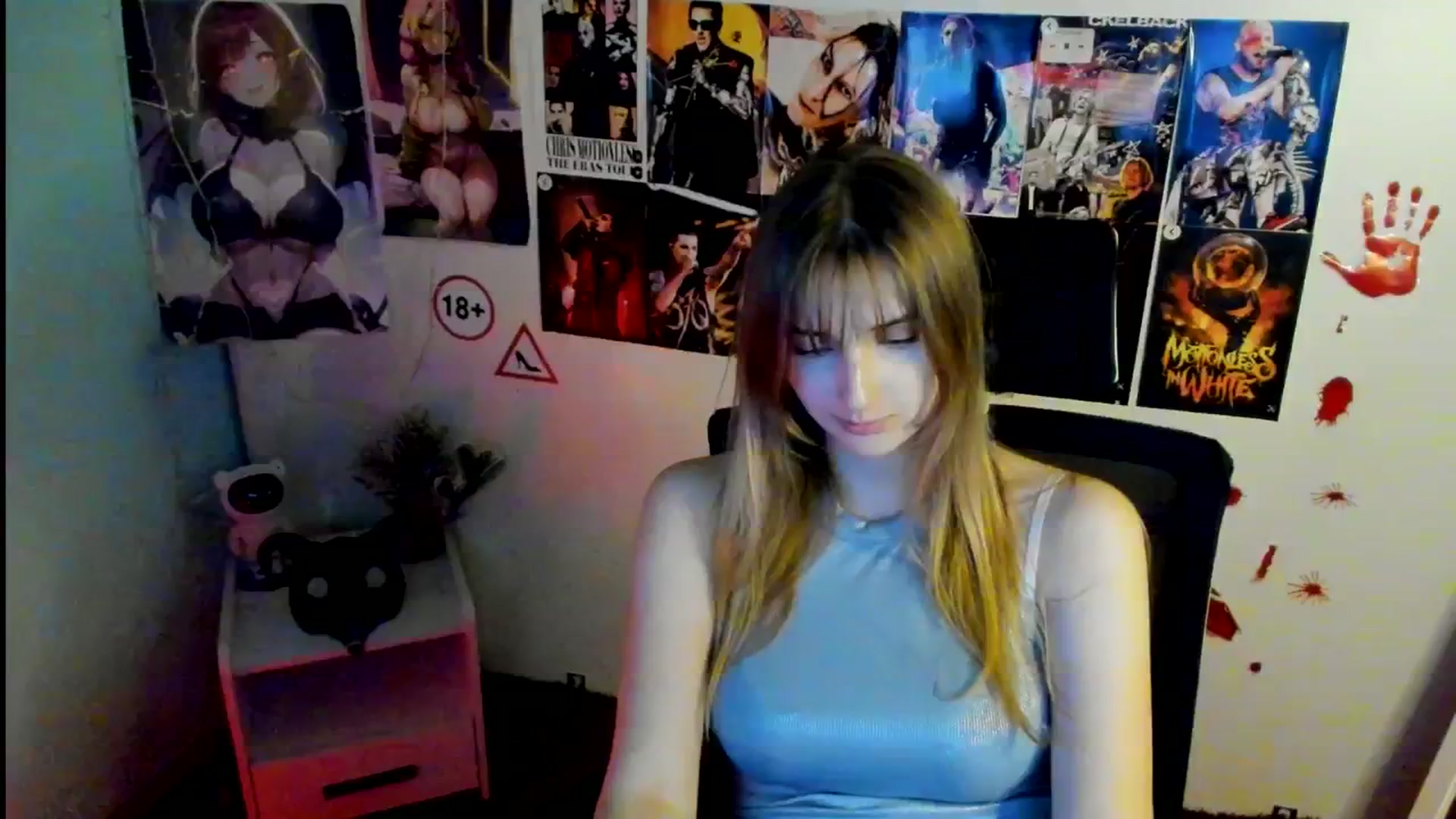 Gallery image thumbnail from Lisa_Star_'s myfreecams stream on, 11/04/2025, 17:28 image 12 of 20