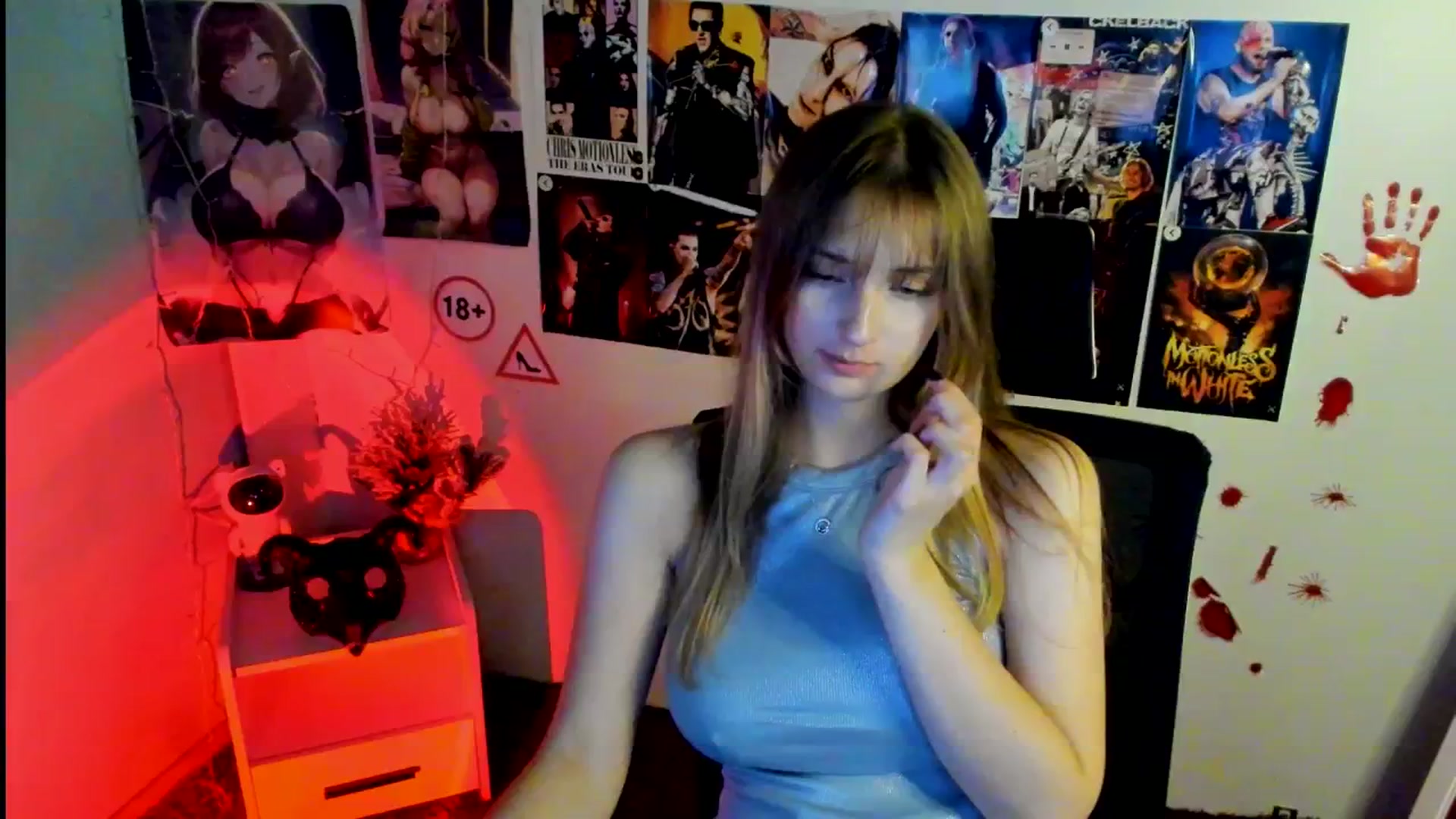 Gallery image thumbnail from Lisa_Star_'s myfreecams stream on, 11/04/2025, 17:28 image 19 of 20