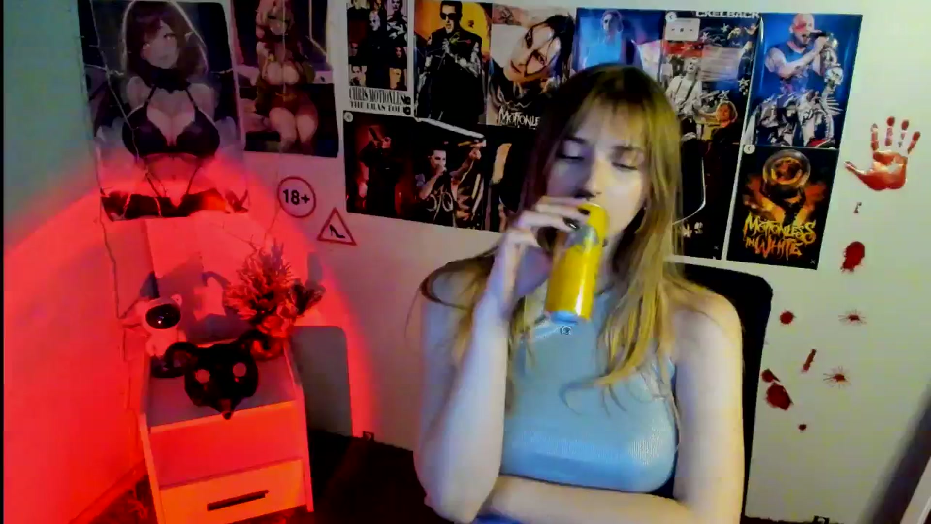 Gallery image thumbnail from Lisa_Star_'s myfreecams stream on, 11/04/2025, 17:28 image 20 of 20