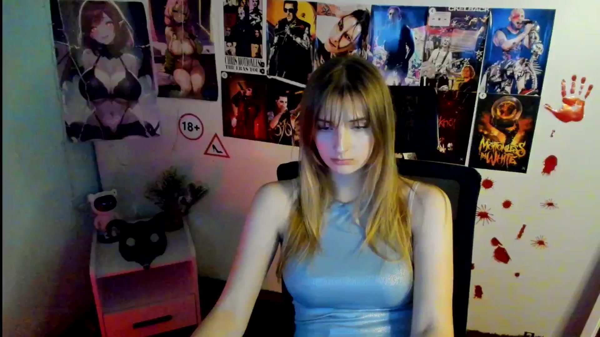 Gallery image thumbnail from Lisa_Star_'s myfreecams stream on, 11/04/2025, 17:28 image 7 of 20