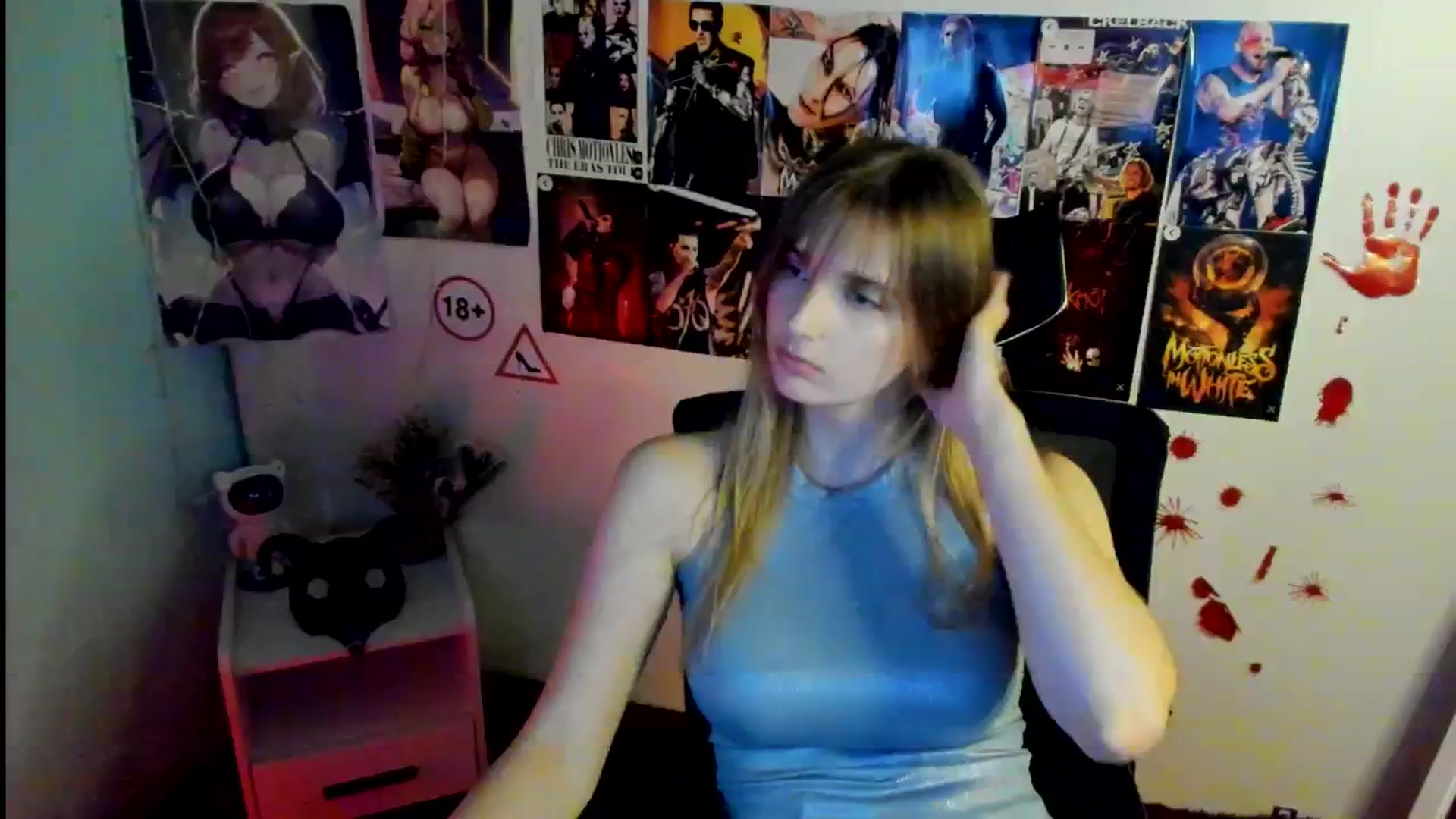 Gallery image thumbnail from Lisa_Star_'s myfreecams stream on, 11/04/2025, 17:28 image 3 of 20