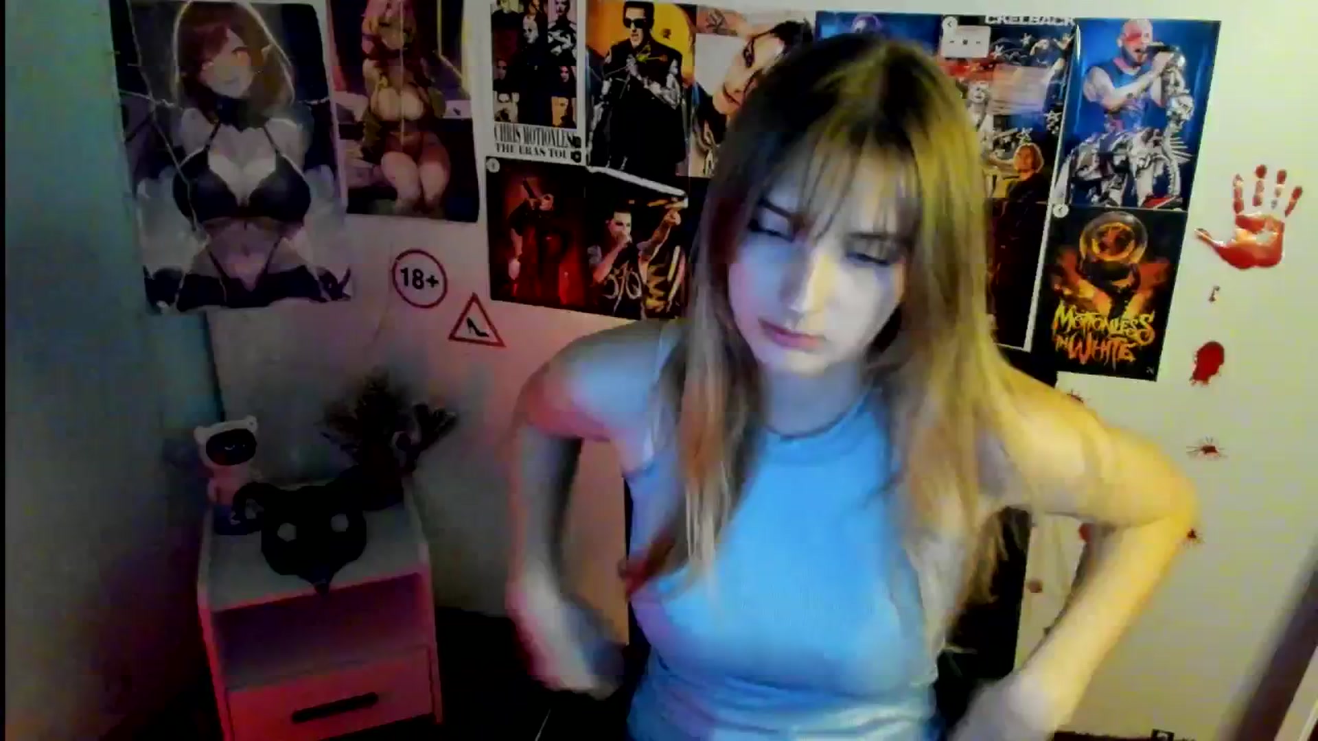 Gallery image thumbnail from Lisa_Star_'s myfreecams stream on, 11/04/2025, 17:28 image 13 of 20