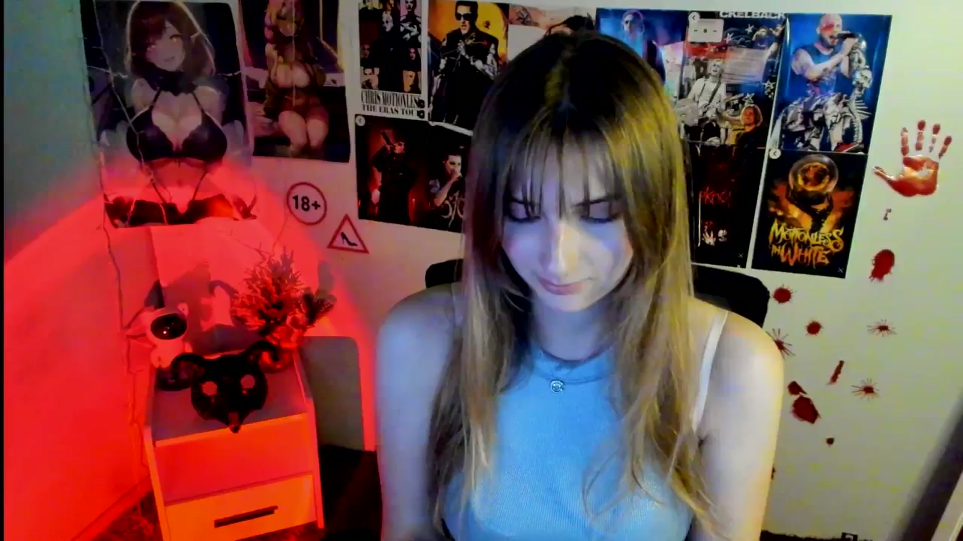 Gallery image thumbnail from Lisa_Star_'s myfreecams stream on, 11/04/2025, 17:28 image 16 of 20