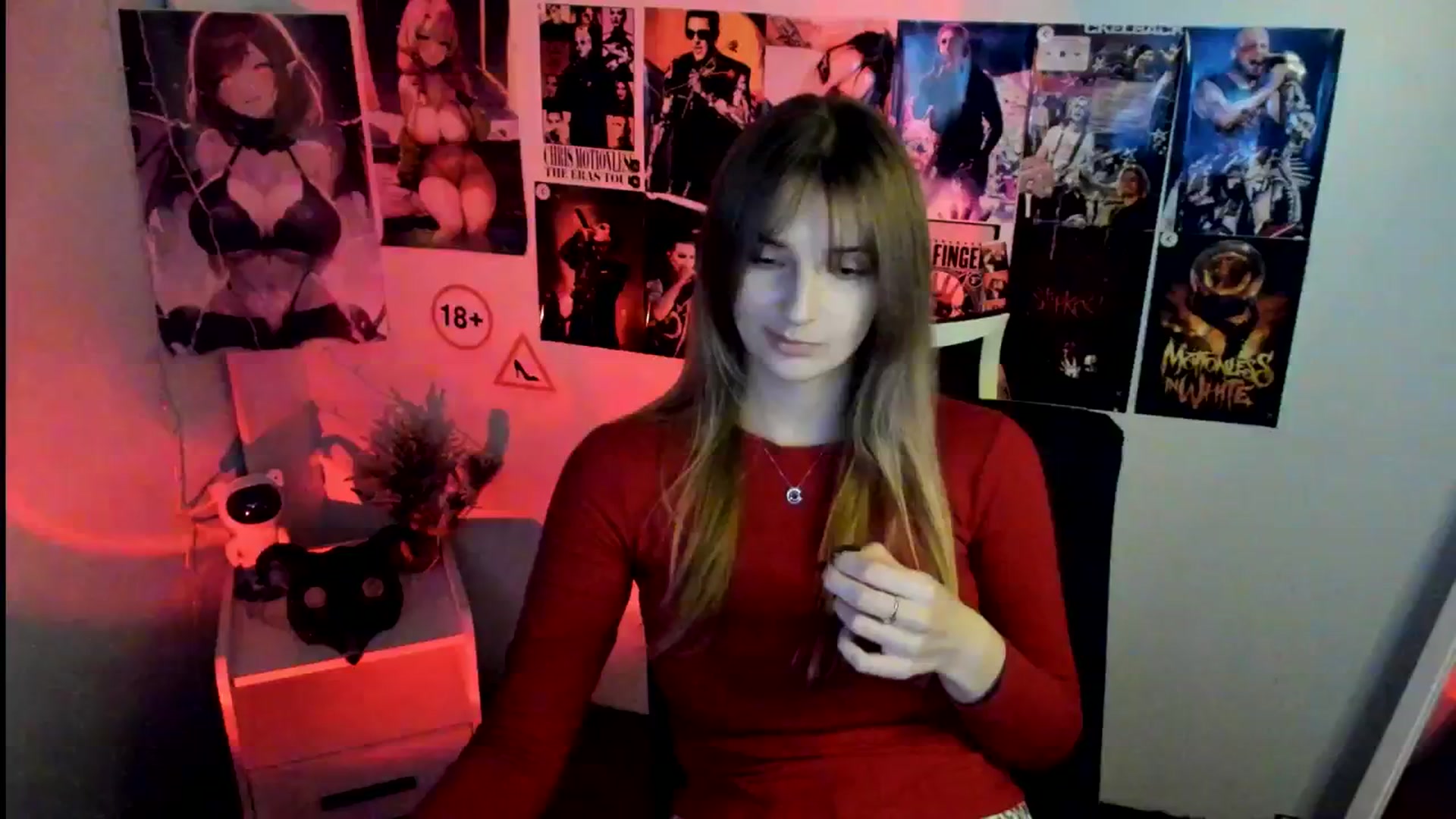 Gallery image thumbnail from Lisa_Star_'s myfreecams stream on, 11/06/2025, 13:45 image 15 of 20