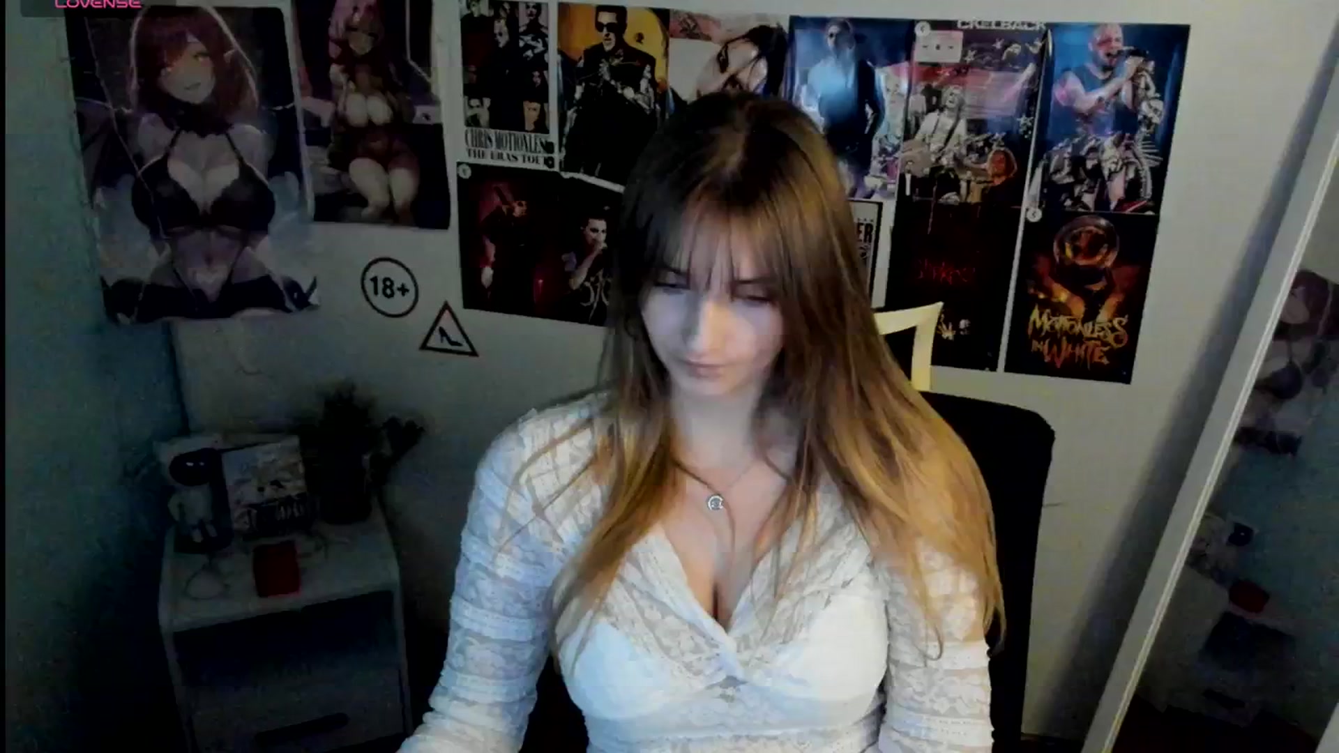 Gallery image thumbnail from Lisa_Star_'s myfreecams stream on, 11/11/2025, 14:01 image 3 of 20