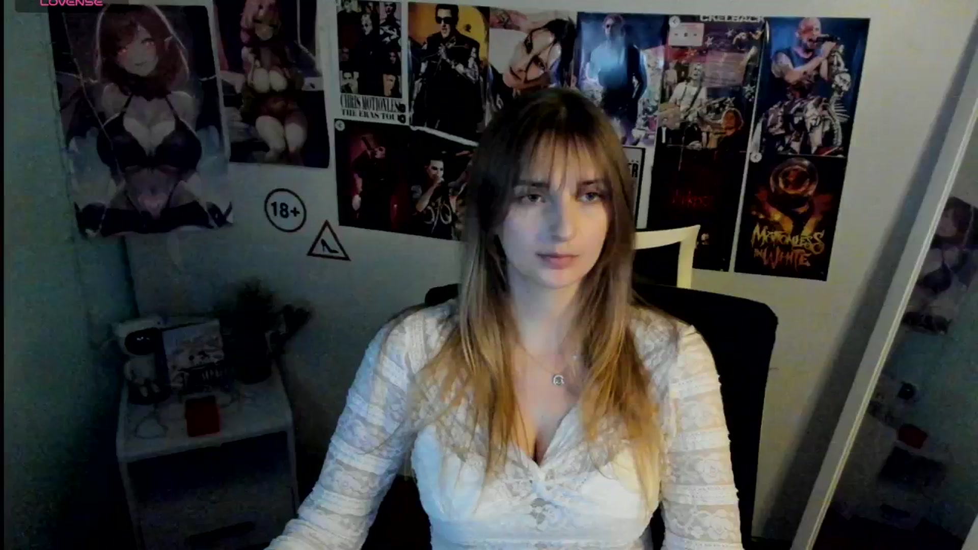Gallery image thumbnail from Lisa_Star_'s myfreecams stream on, 11/11/2025, 14:01 image 19 of 20